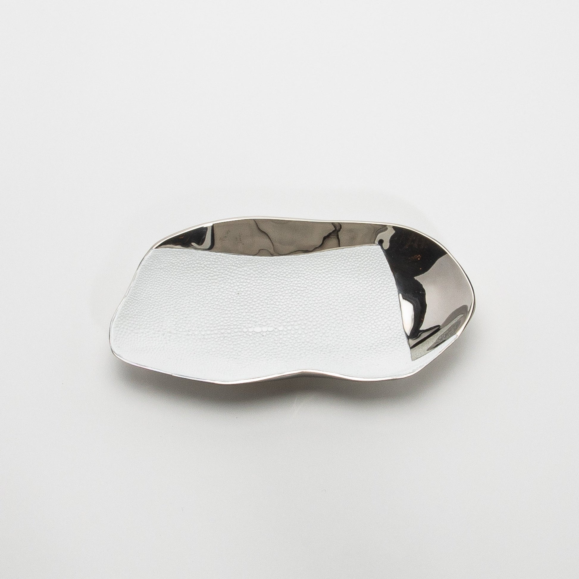 Bowl in Stainless Steel with White Shagreen Details by KIFU Paris