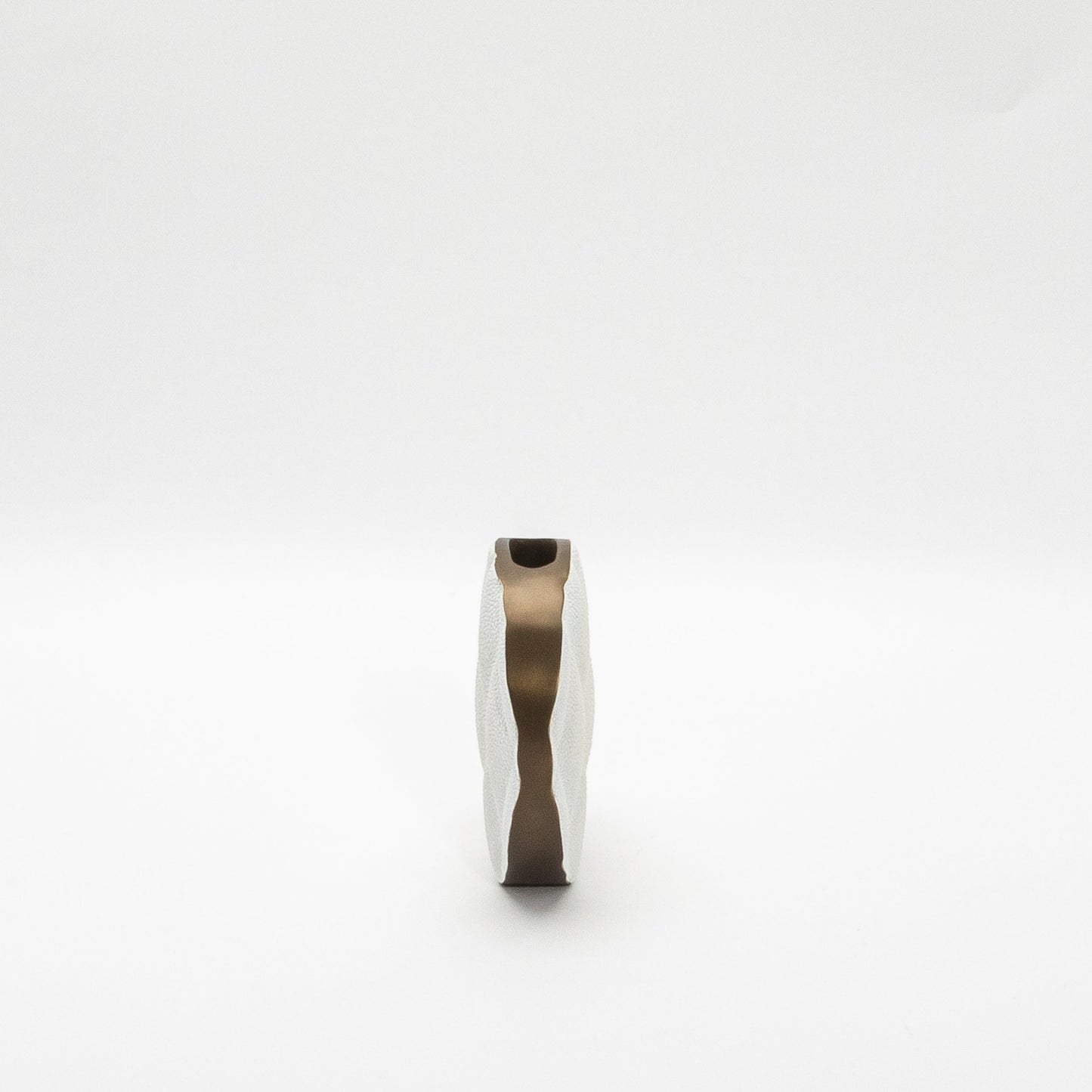 Quilted Vase in White Shagreen by KIFU Paris