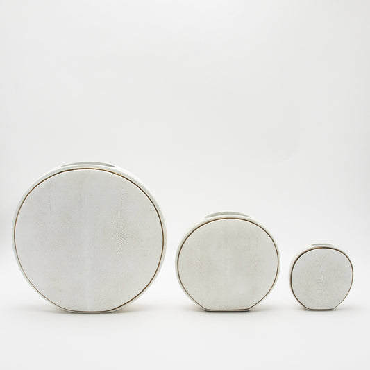 Vase in White Shagreen with Brass by R&Y Augousti