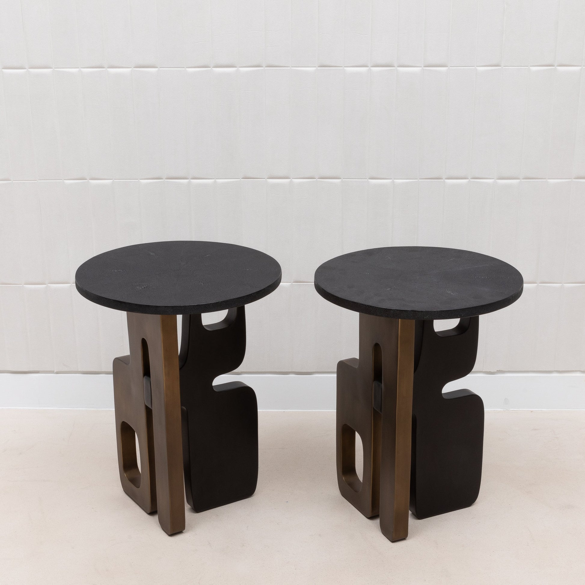 Apoli Shagreen Side Table by Kifu Paris