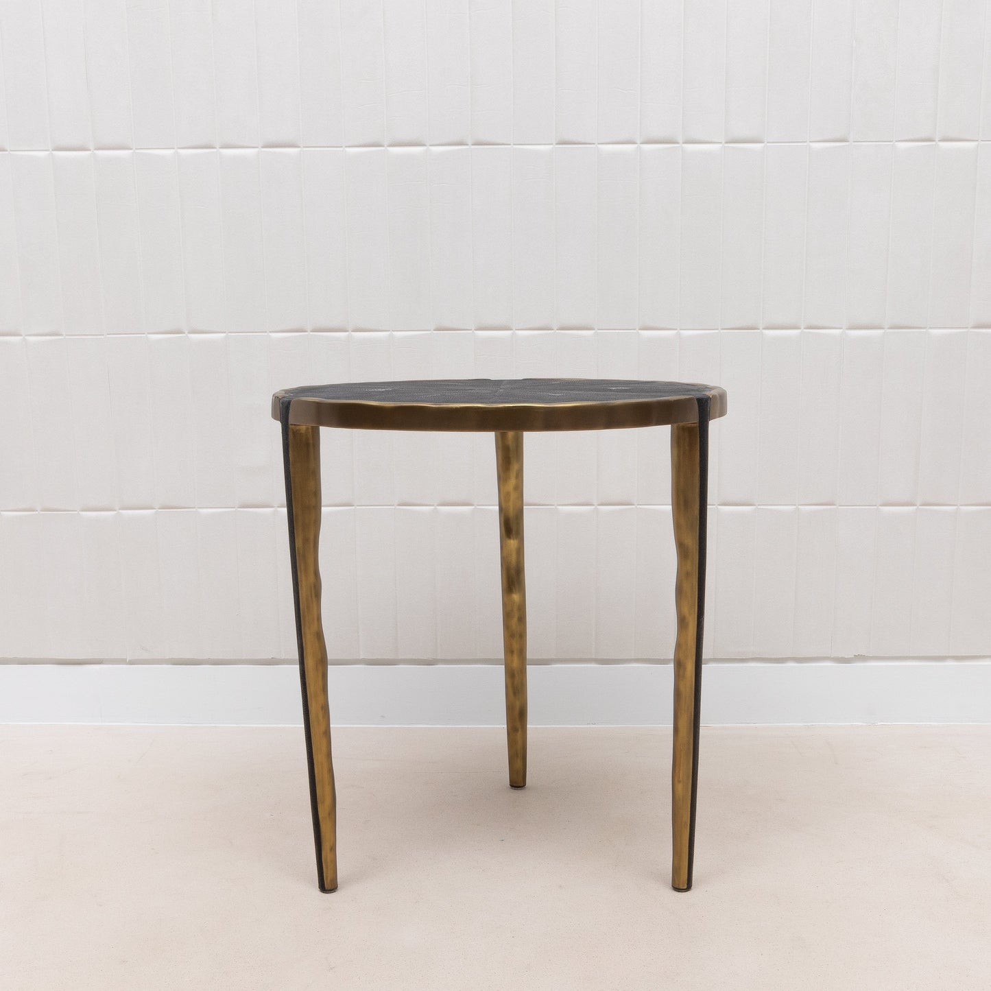 Pair of Side Tables in Black Shagreen with Bronze Patina Brass by R&Y Augousti