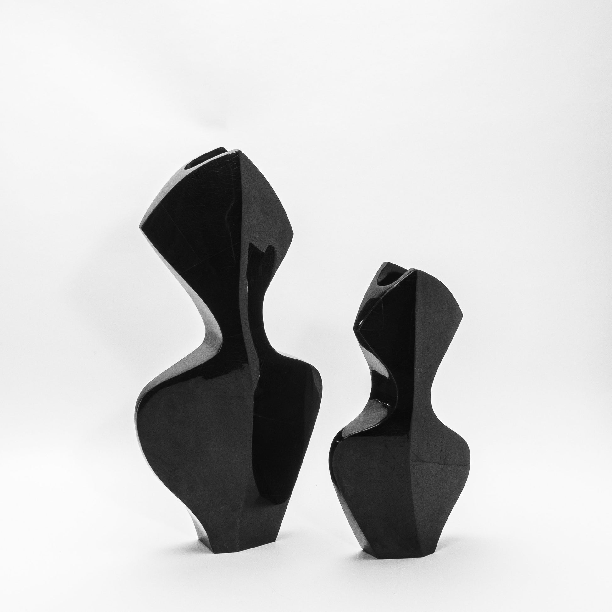 Sculptural Vase in Black Shell by R&Y Augousti