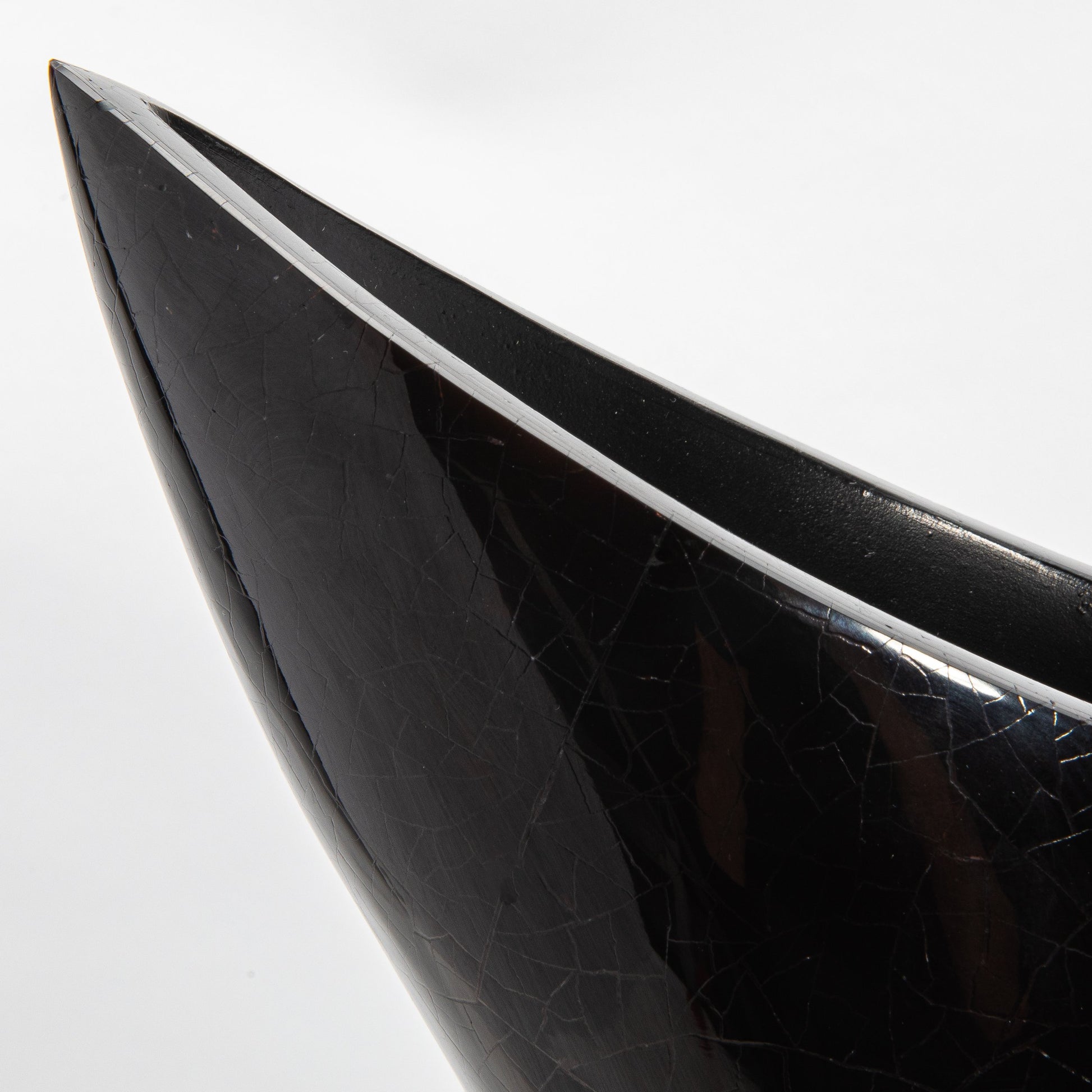 Sculptural Vase in Black Shell by R&Y Augousti