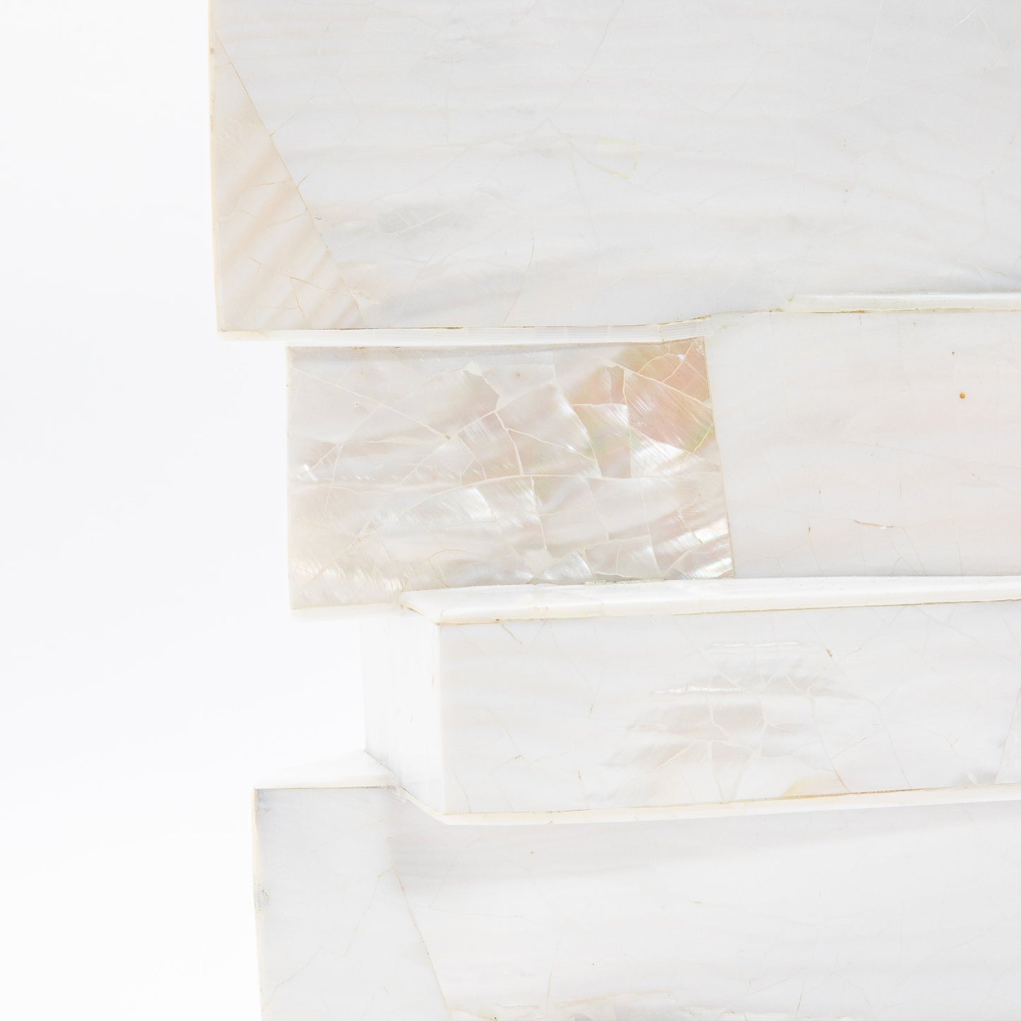 Sculptural Vase in White Shagreen, Mother of Pearl, and Brass by Kifu Paris