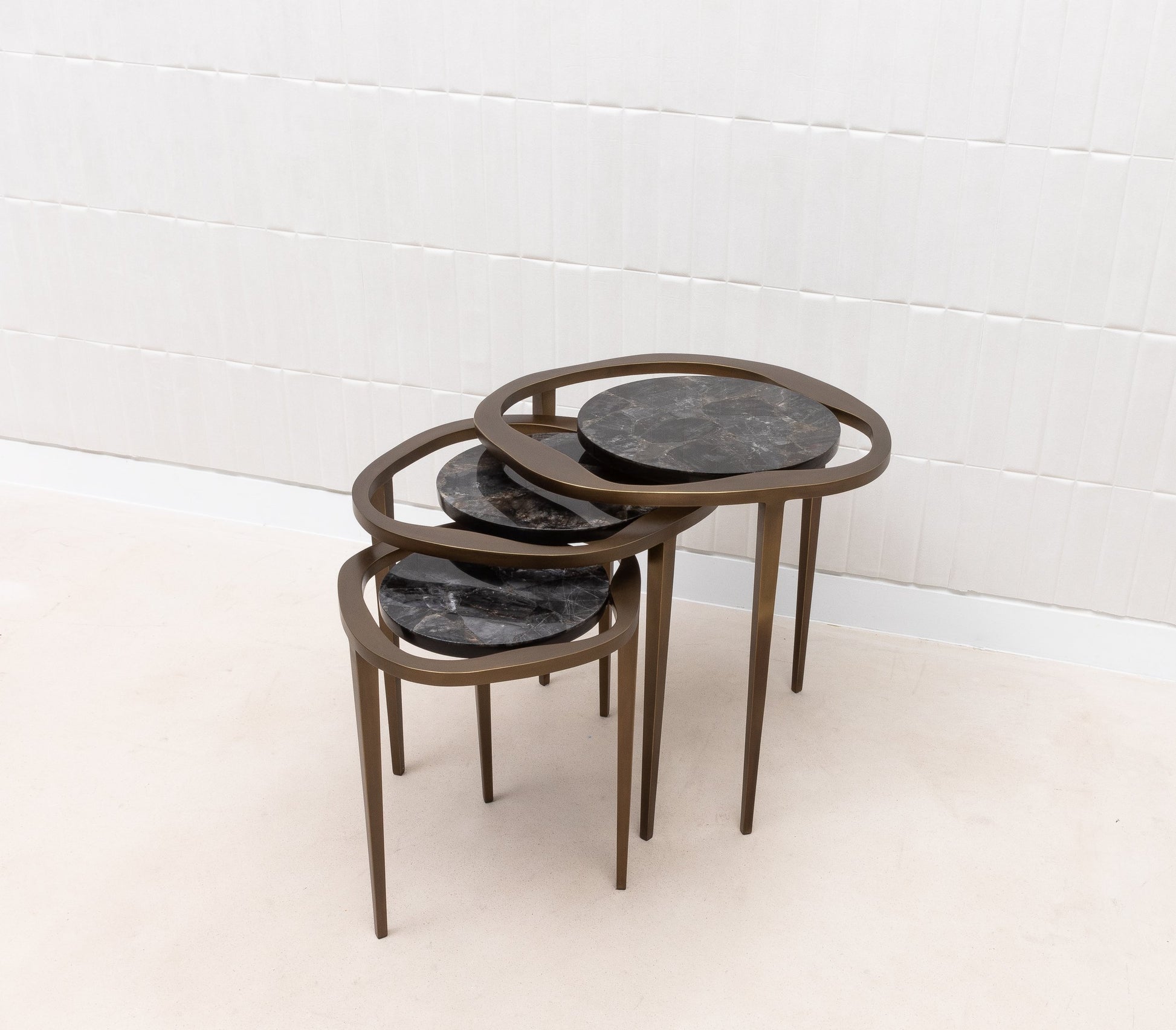 Set of Lilly Tables in Quartz by R&Y Augousti
