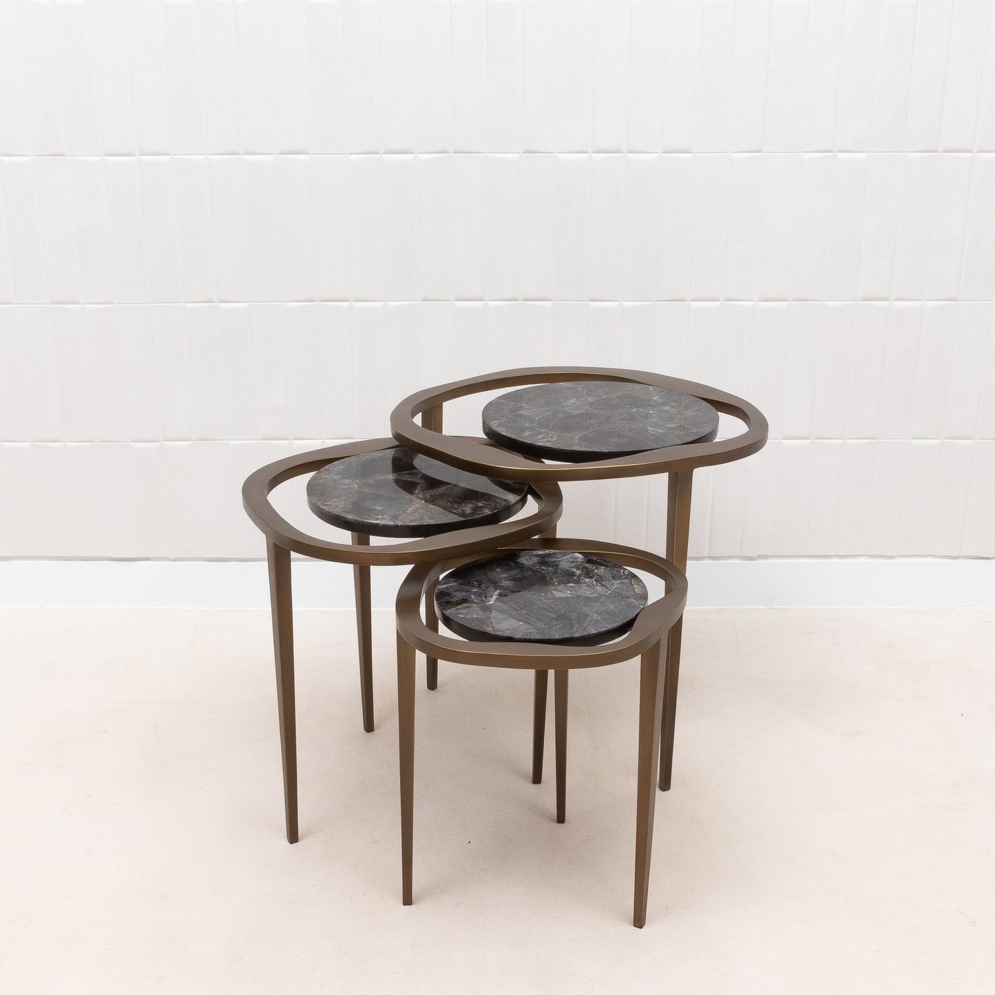 Set of Lilly Tables in Quartz by R&Y Augousti
