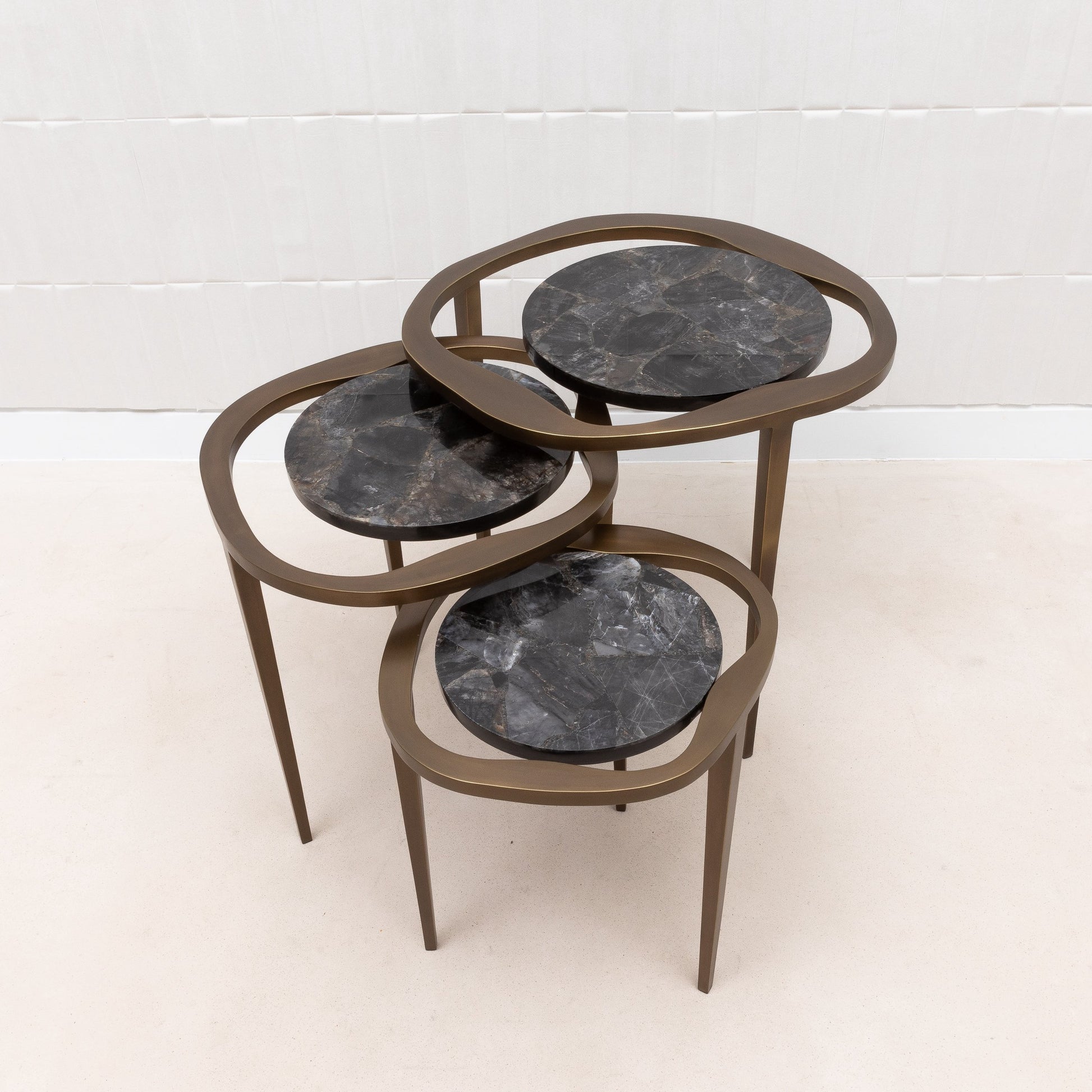Set of Lilly Tables in Quartz by R&Y Augousti