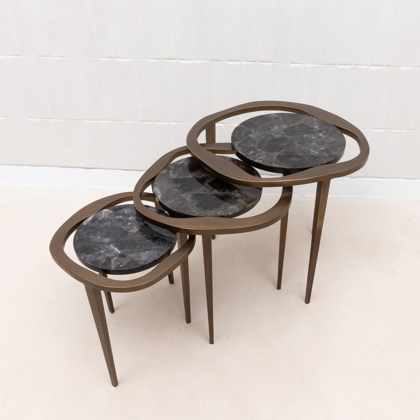 Set of Lilly Tables in Quartz by R&Y Augousti