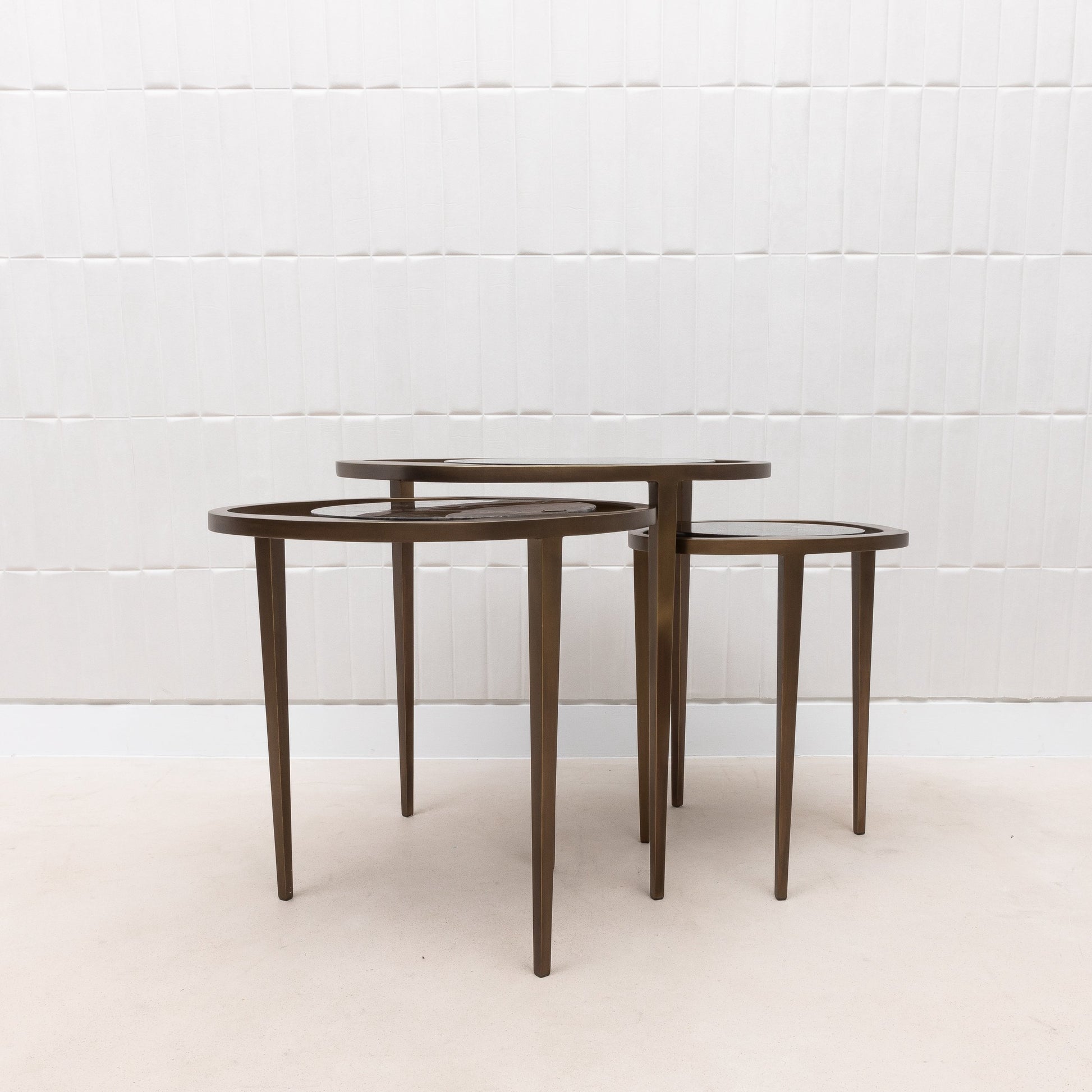 Set of Lilly Tables in Quartz by R&Y Augousti