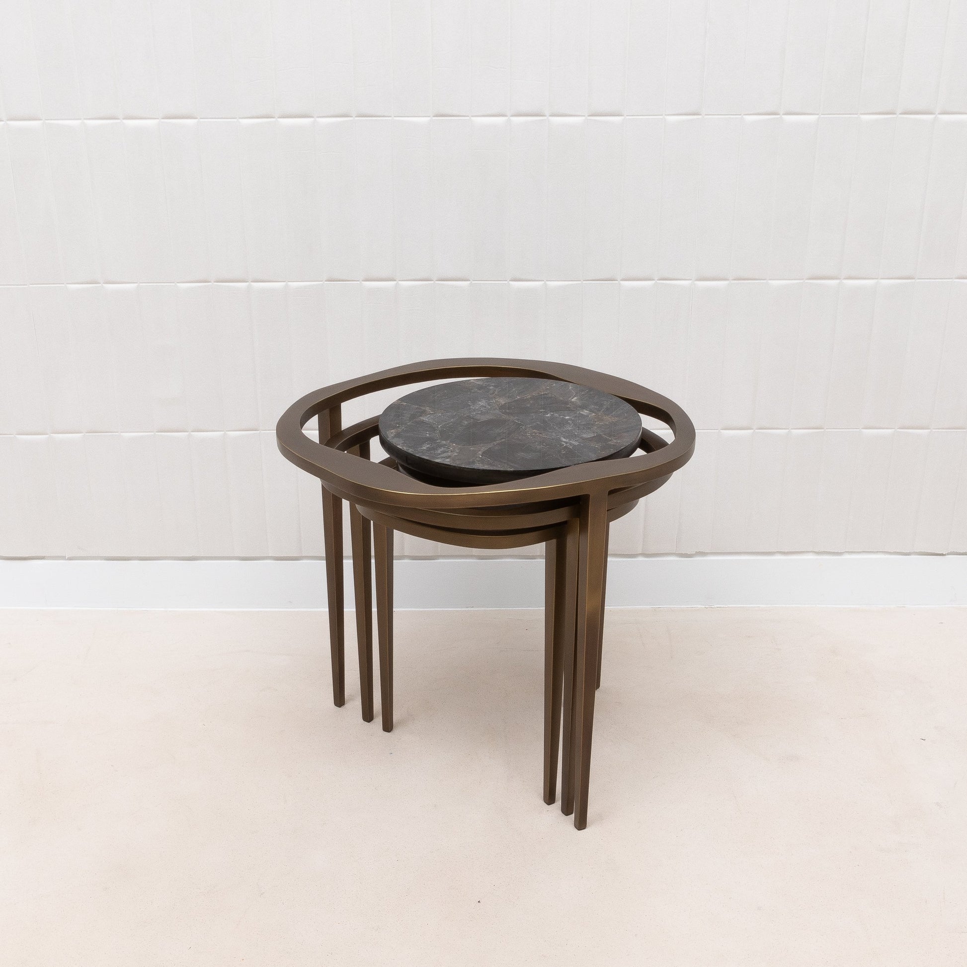 Set of Lilly Tables in Quartz by R&Y Augousti