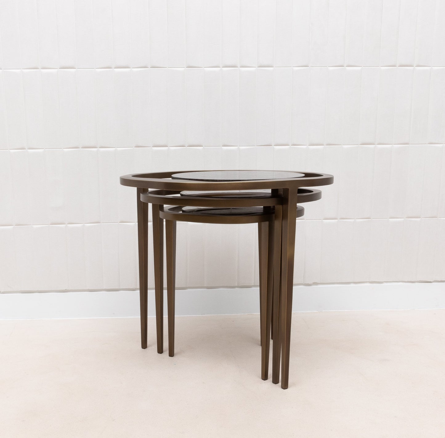 Set of Lilly Tables in Quartz by R&Y Augousti