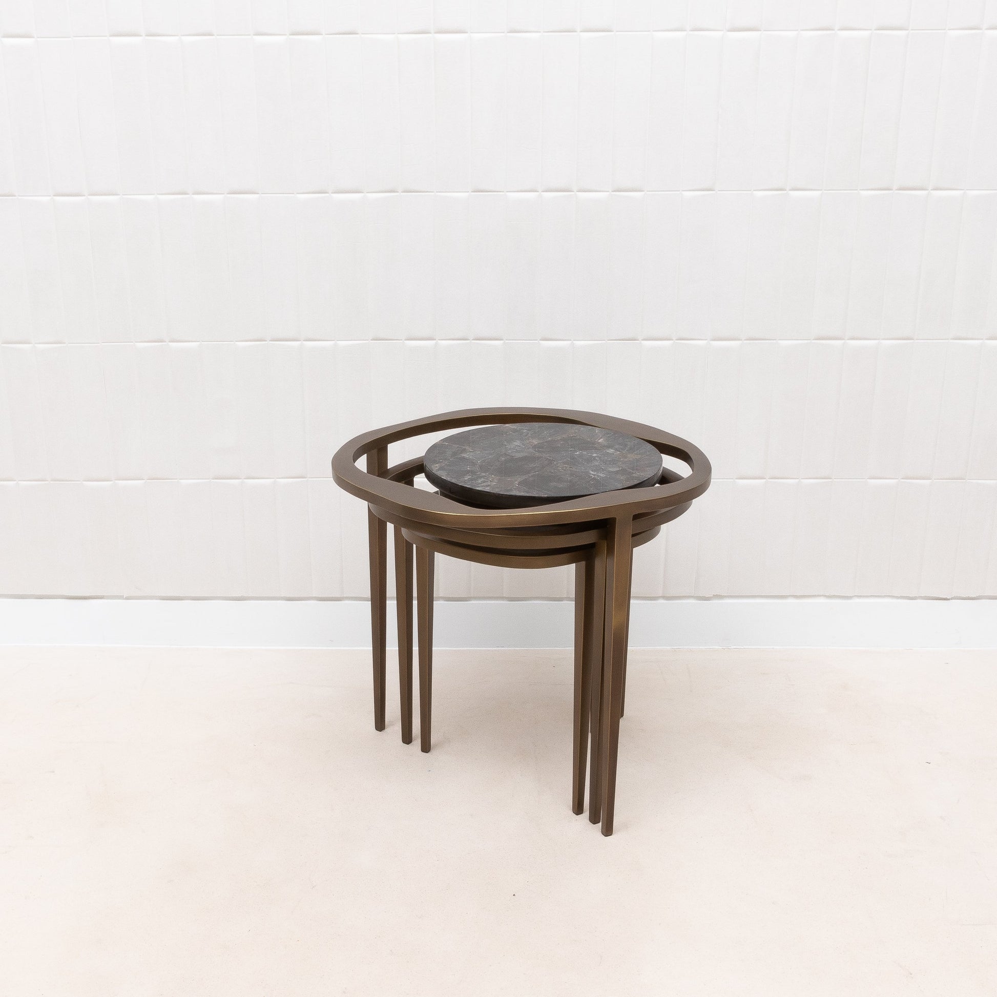 Set of Lilly Tables in Quartz by R&Y Augousti