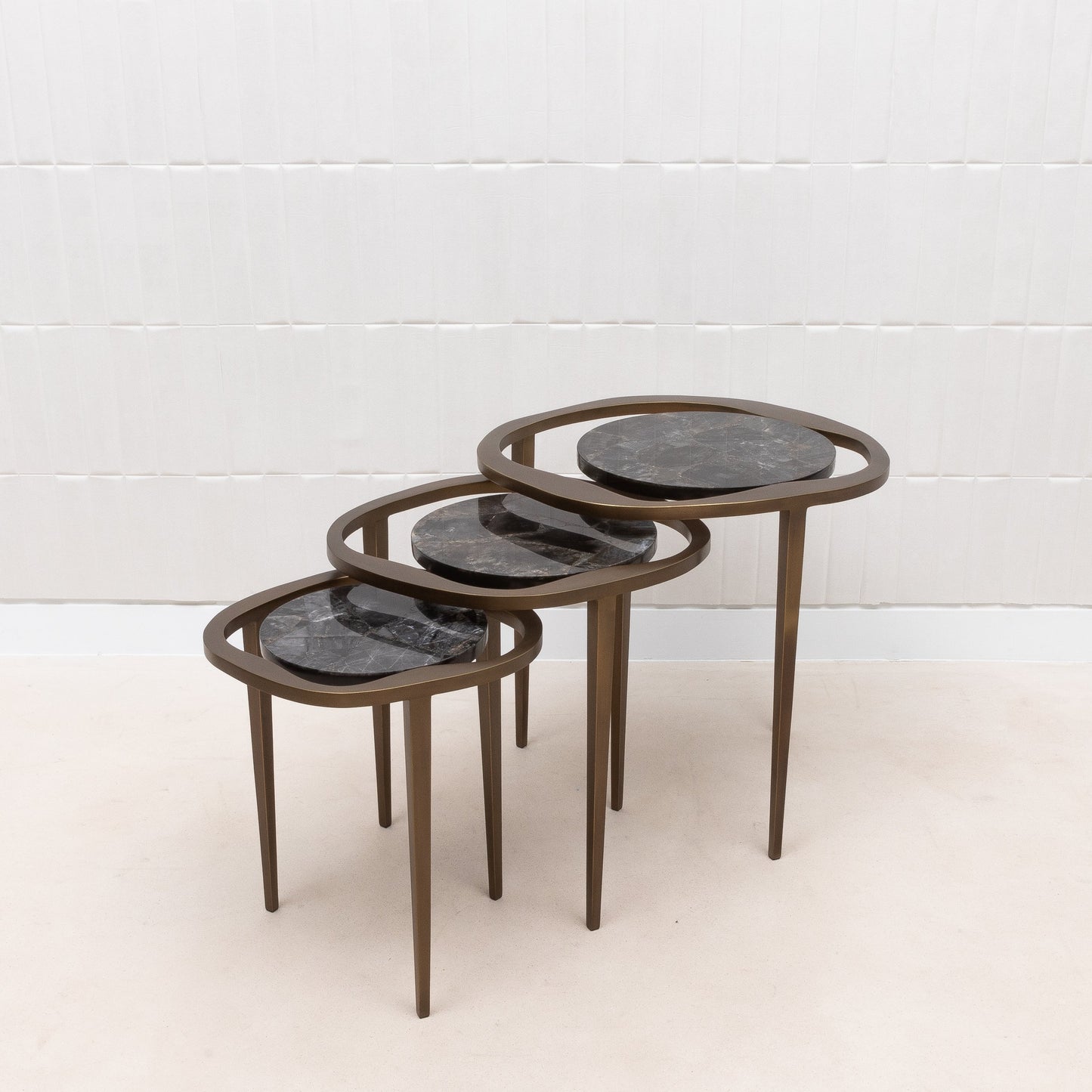 Set of Lilly Tables in Quartz by R&Y Augousti
