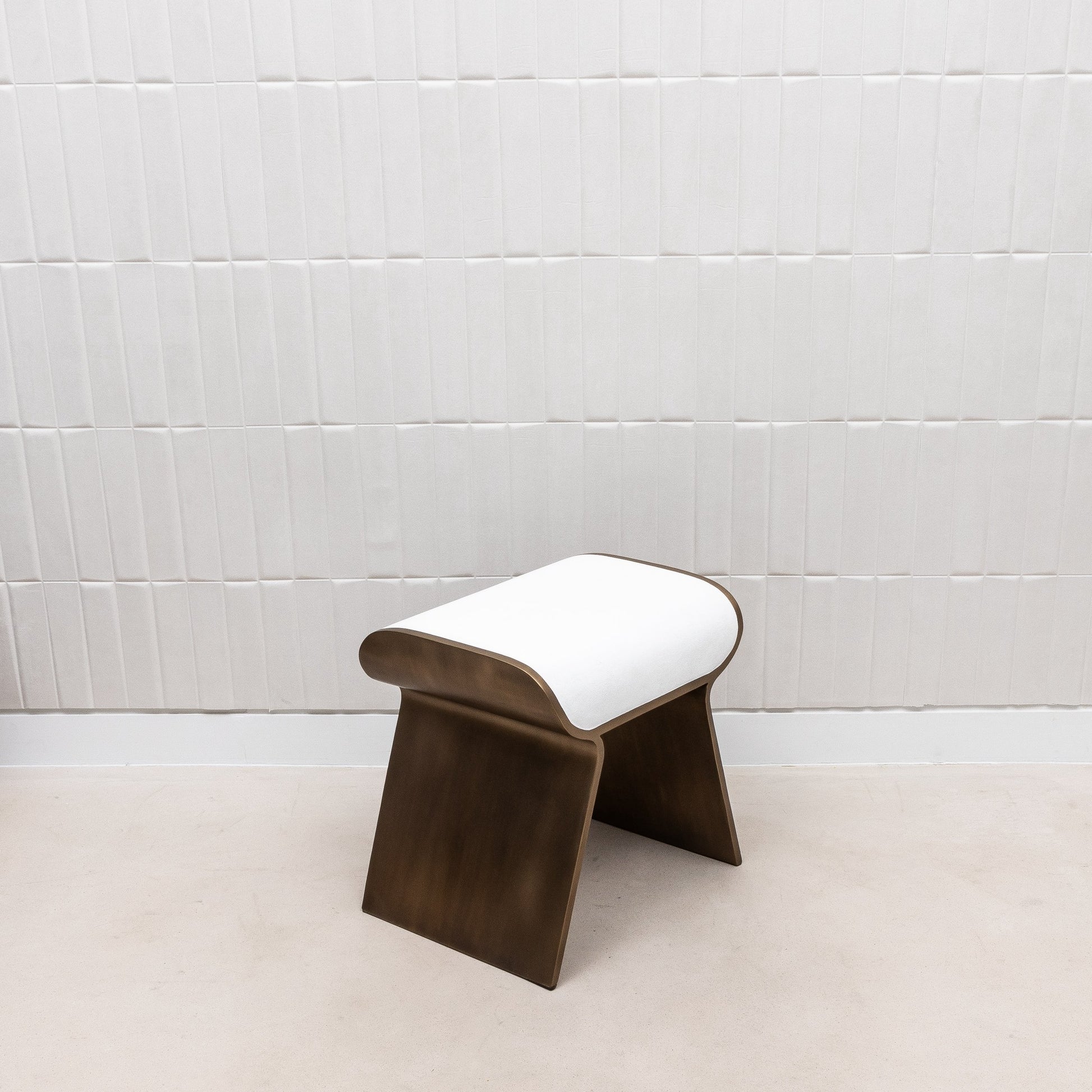 Stool in White Shagreen with Brass by Kifu Paris