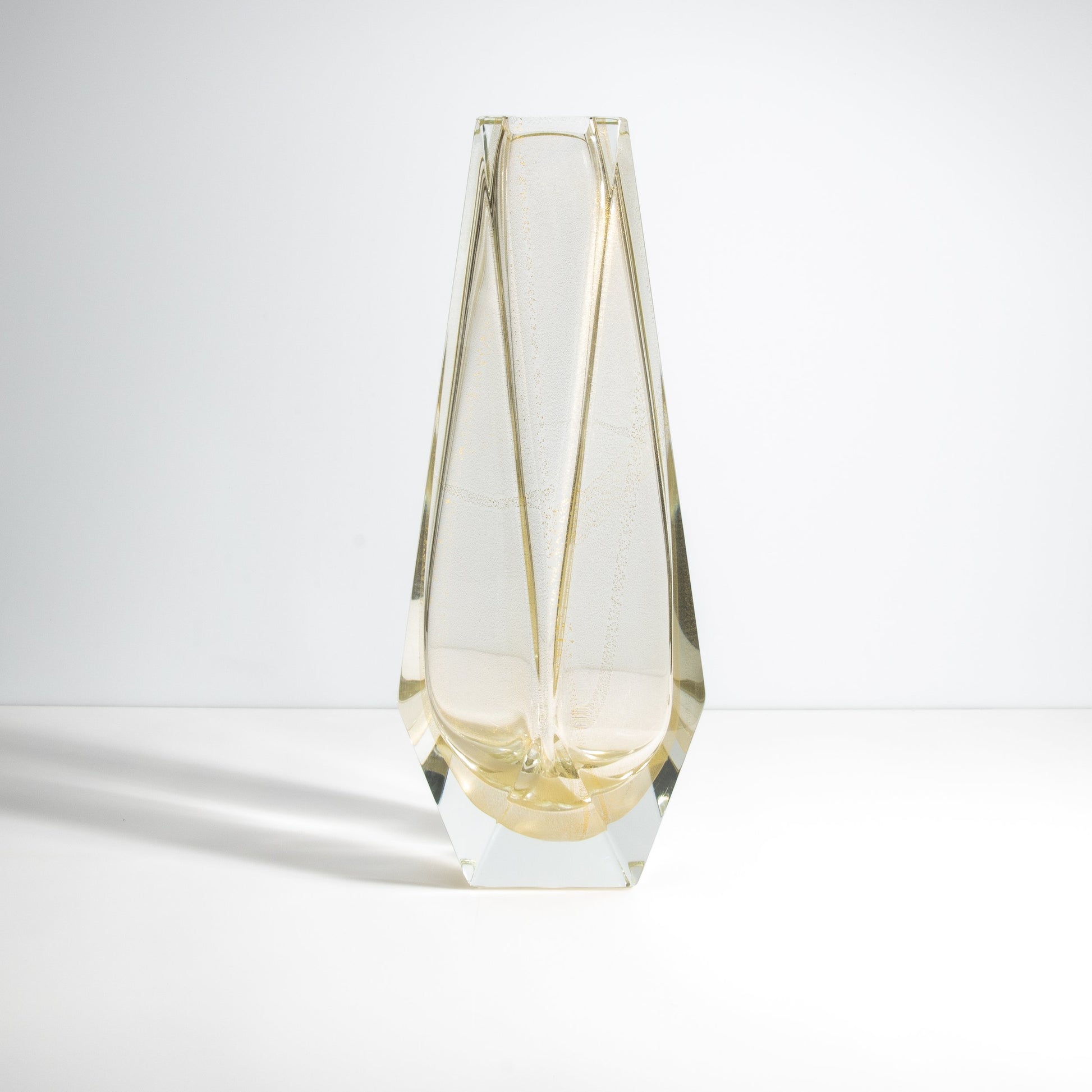 Murano Goccia Vase in Clear with 24-Karat Gold Flecks