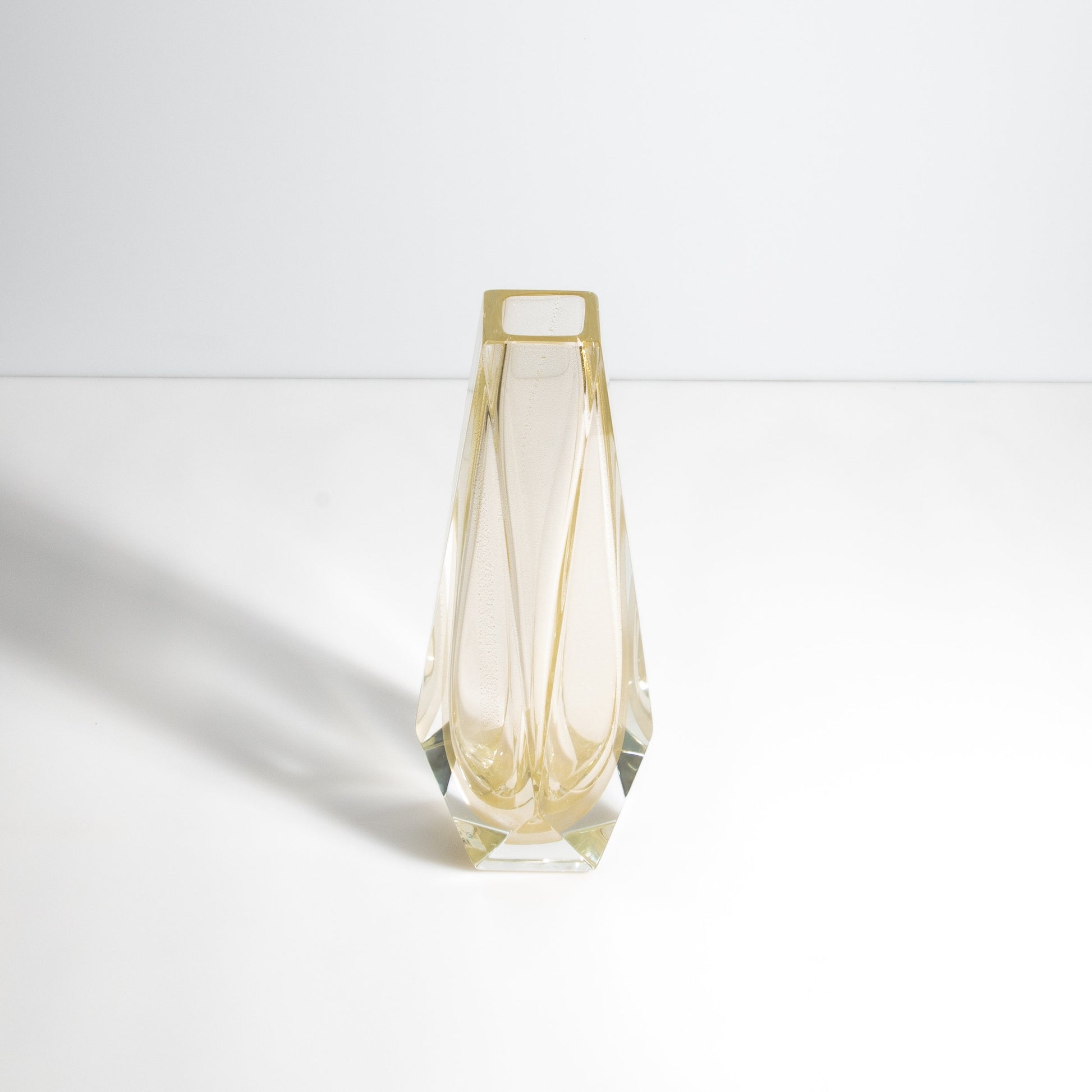 Vase Goccia Clear 24-Karat Gold Flecks M