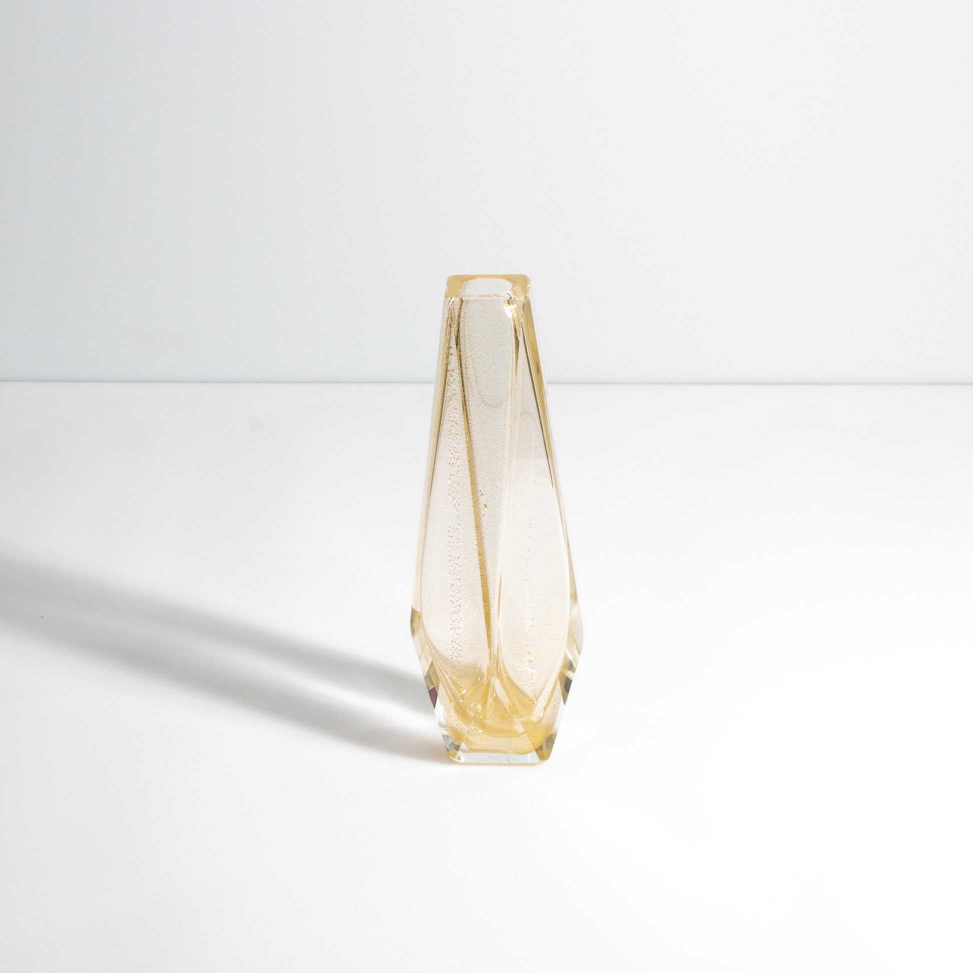 Murano Goccia Vase in Champagne with 24-Karat Gold Flecks