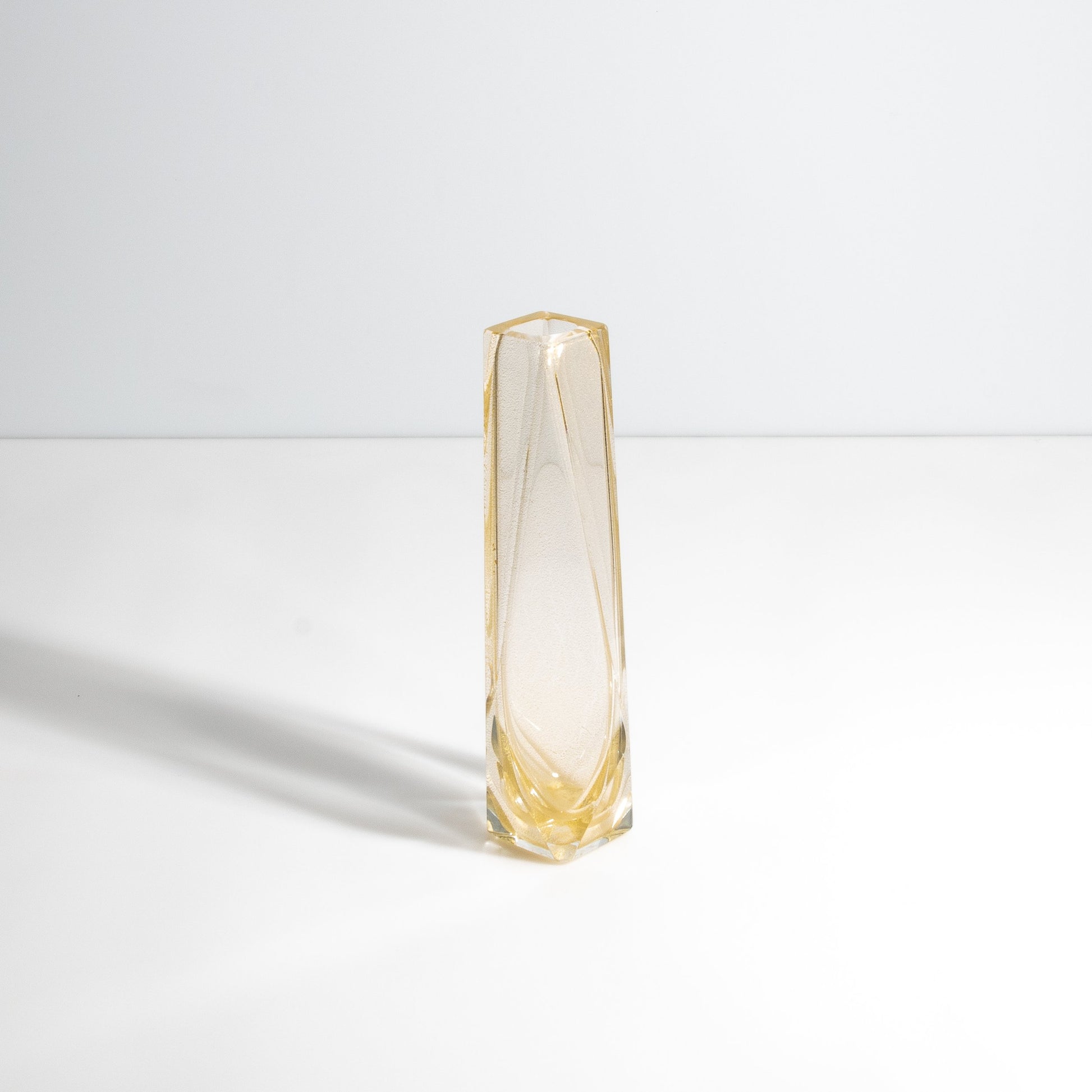 Murano Goccia Vase in Champagne with 24-Karat Gold Flecks