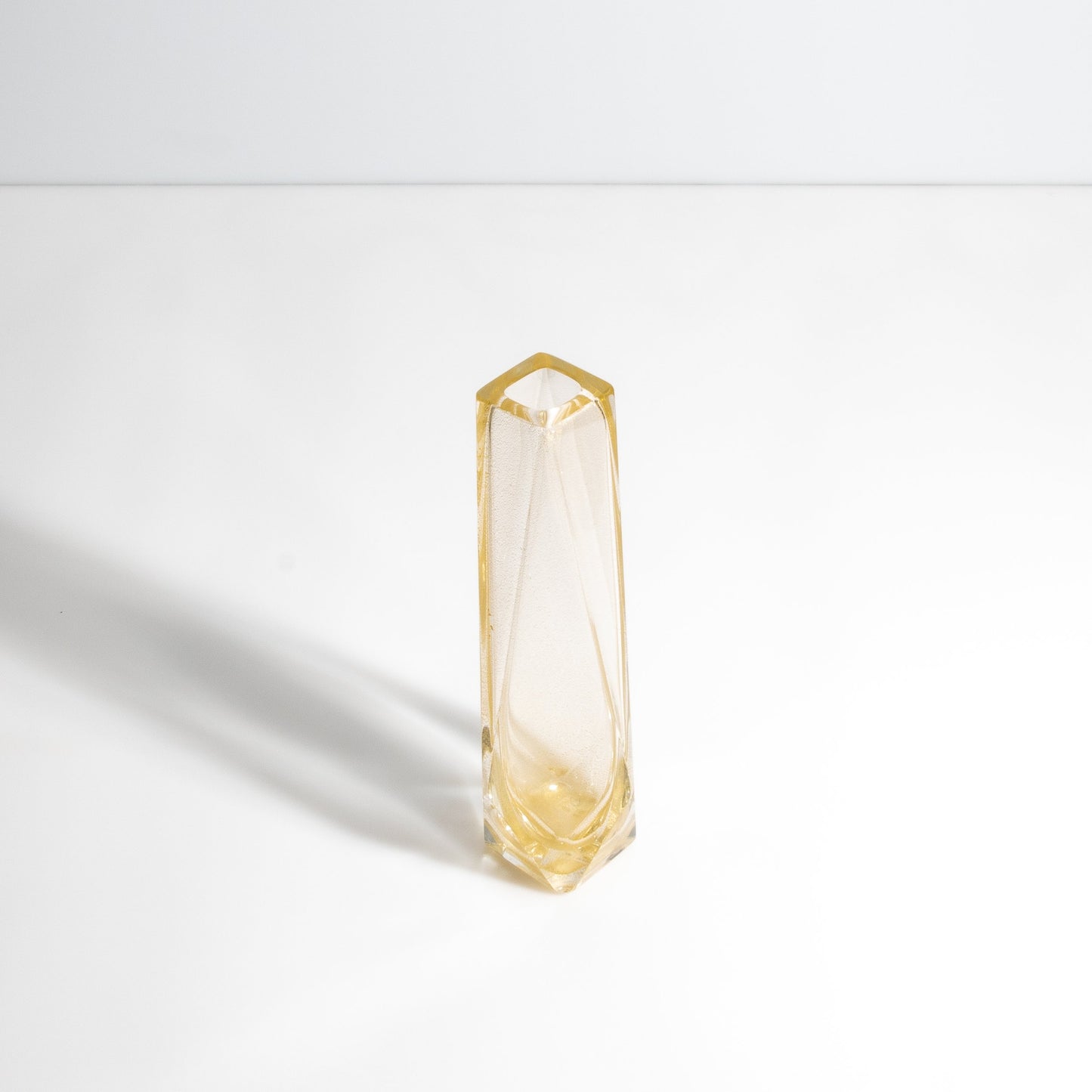 Murano Goccia Vase in Champagne with 24-Karat Gold Flecks