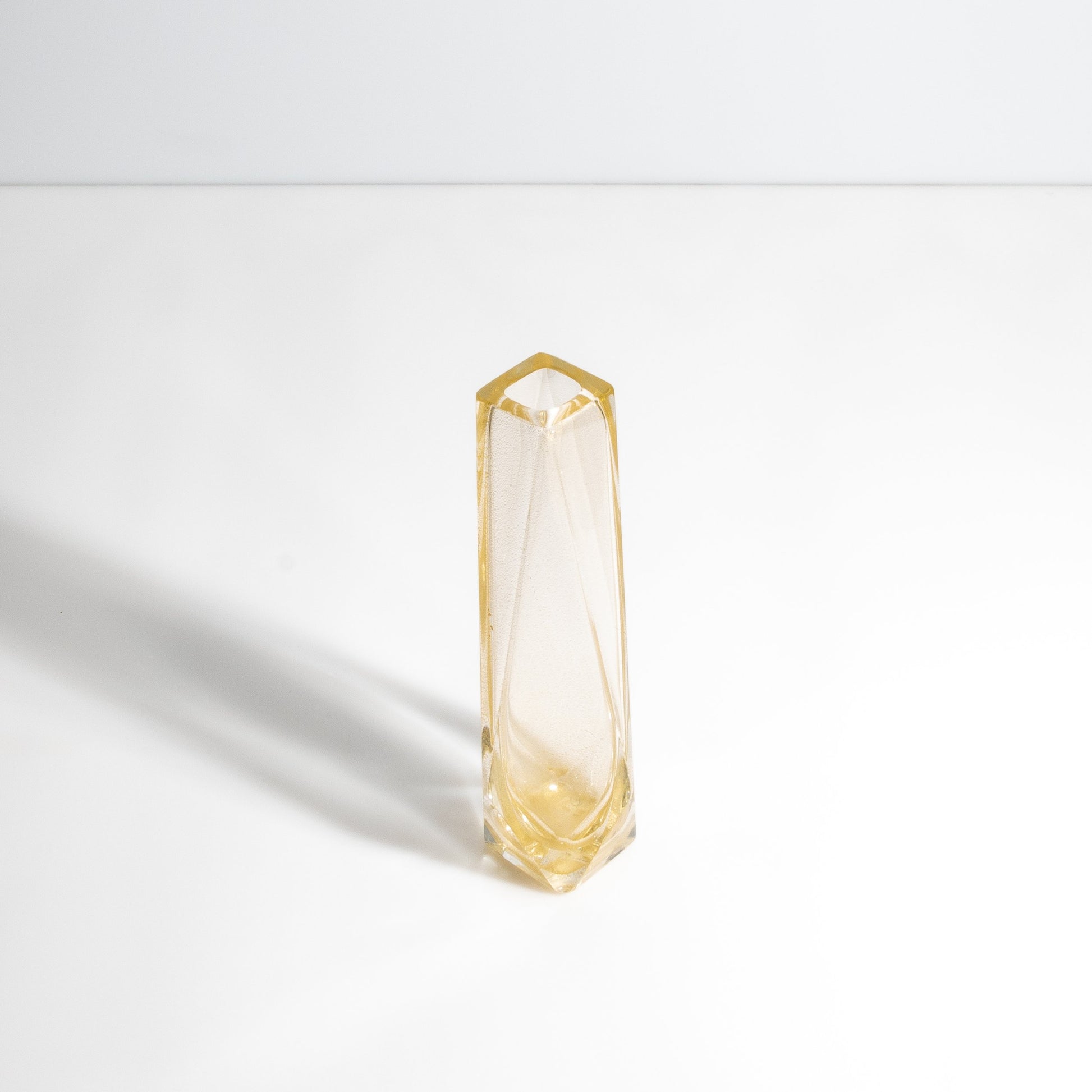 Murano Goccia Vase in Champagne with 24-Karat Gold Flecks