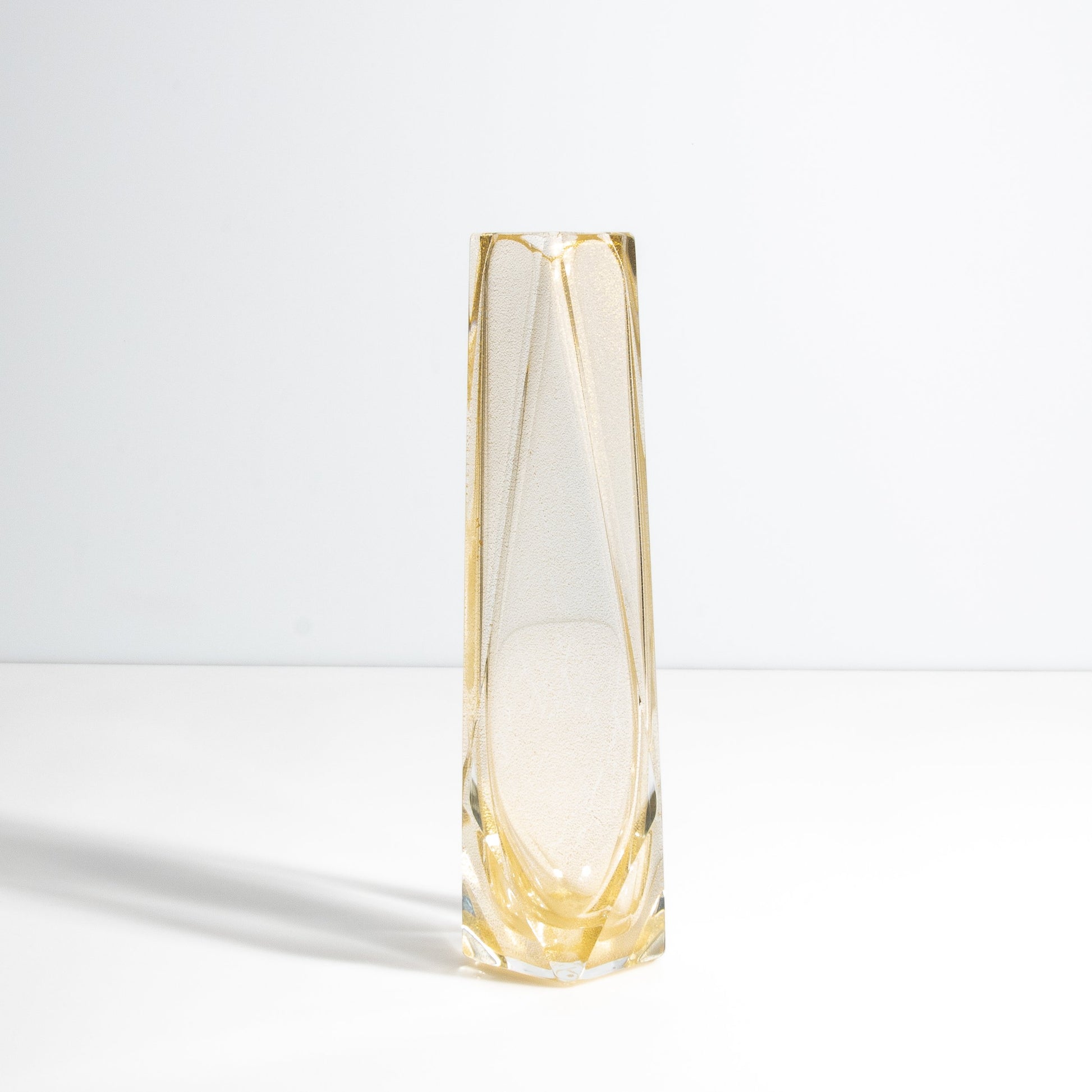 Murano Goccia Vase in Champagne with 24-Karat Gold Flecks