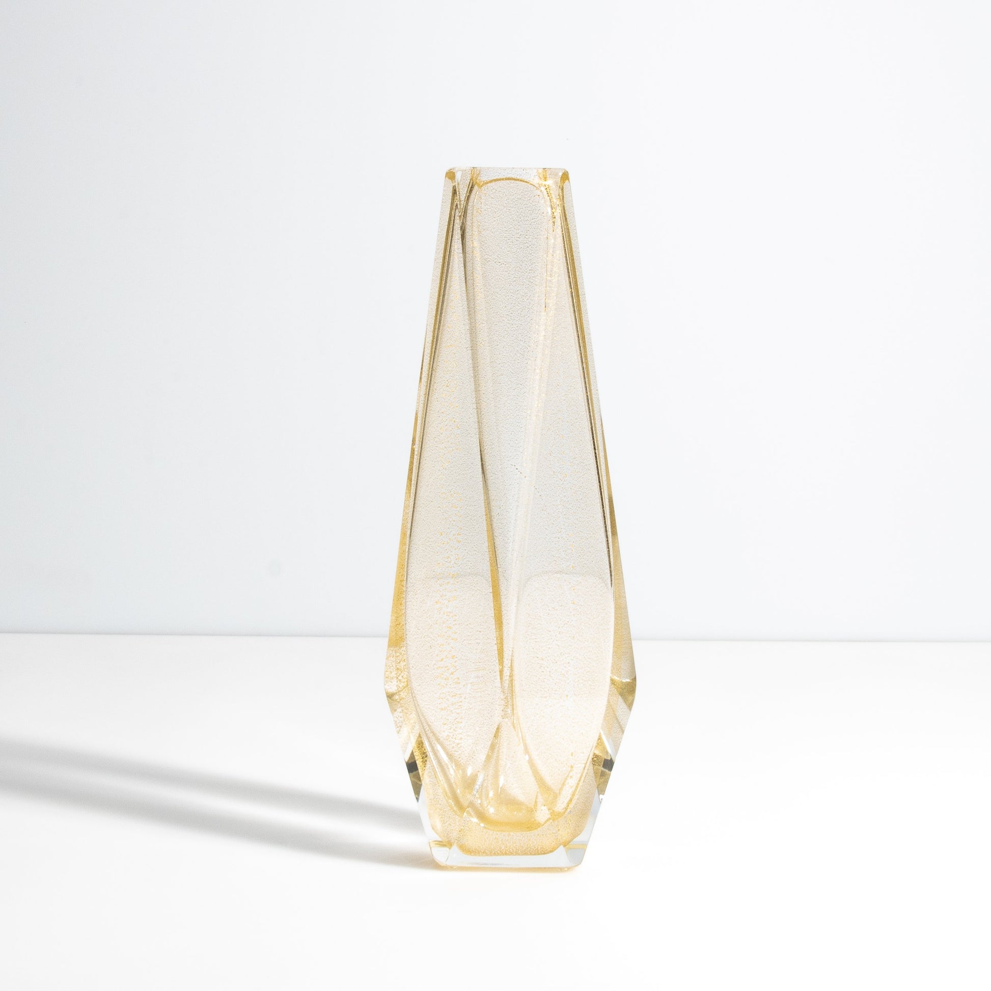 Murano Goccia Vase in Champagne with 24-Karat Gold Flecks