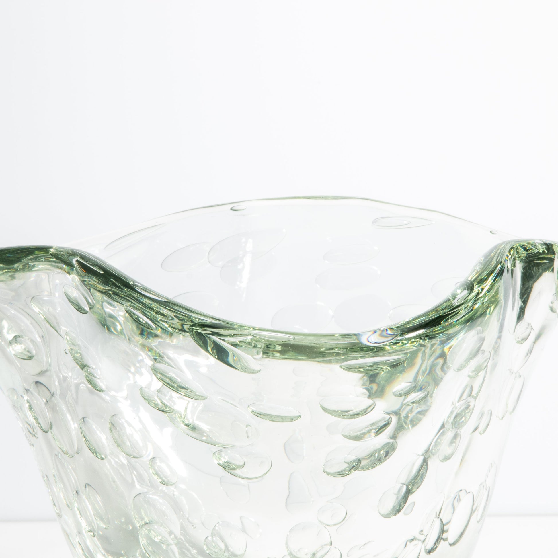 Murano Fluid Vase with Bubbles in Clear