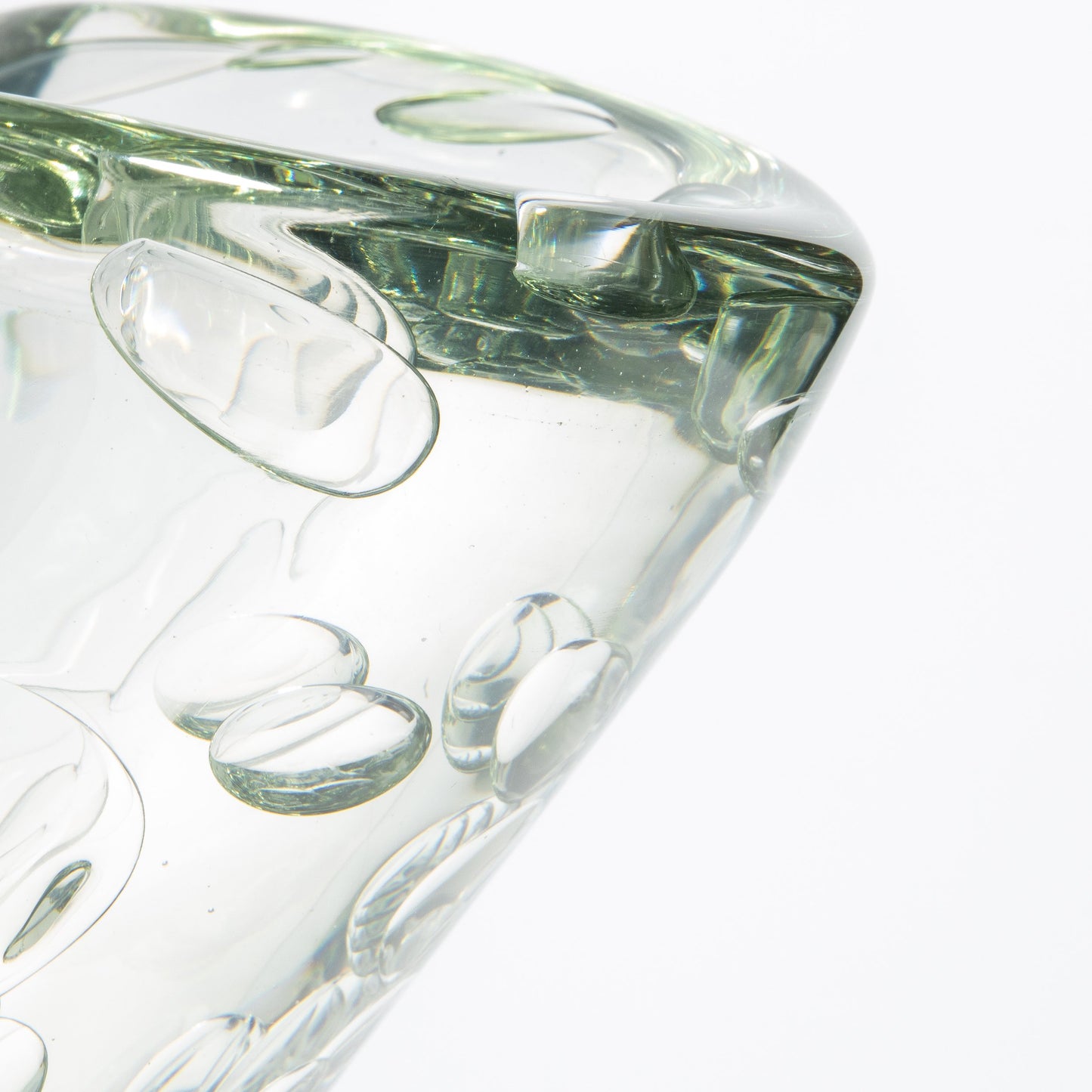 Murano Fluid Vase with Bubbles in Clear