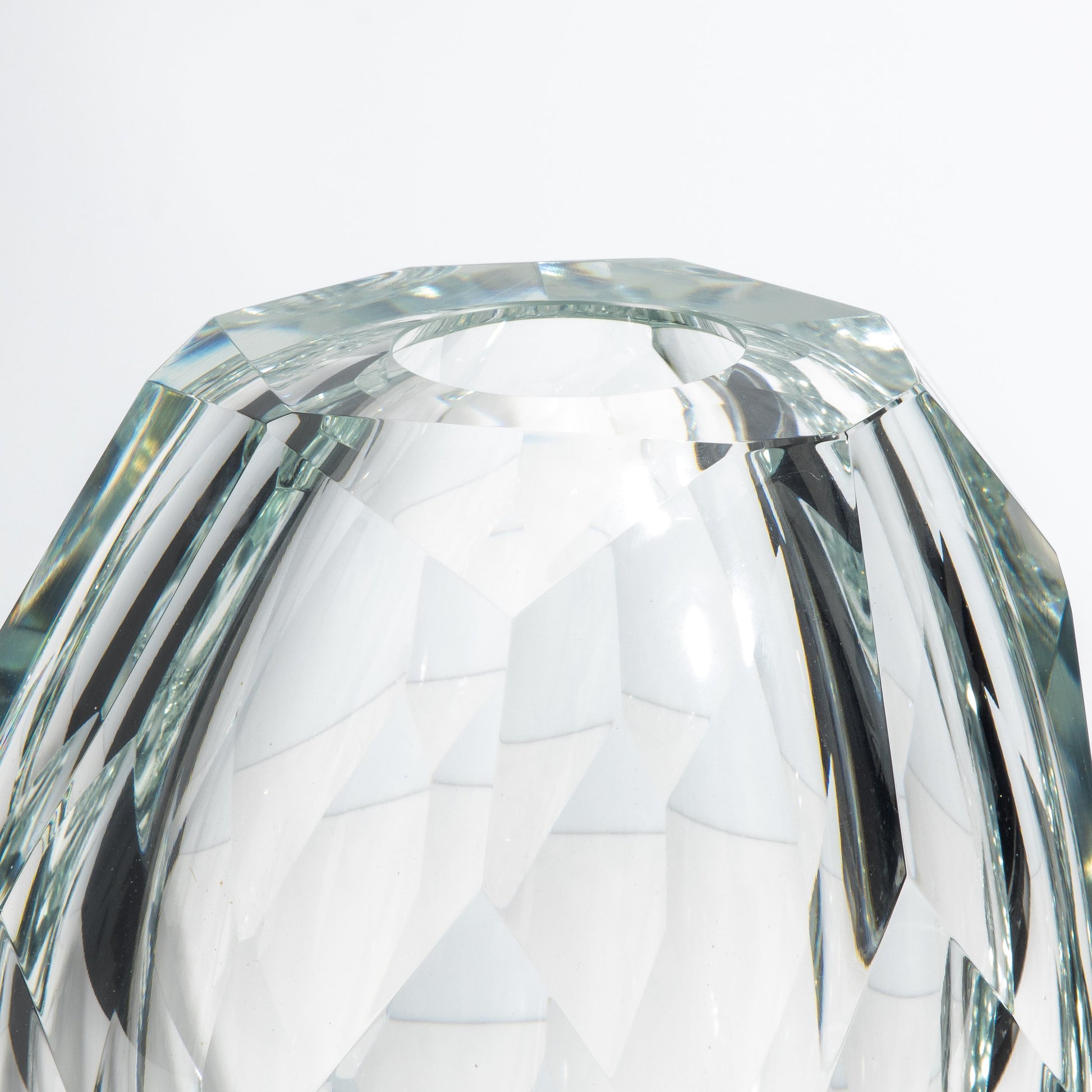 Murano Thick Facet Vase in Clear