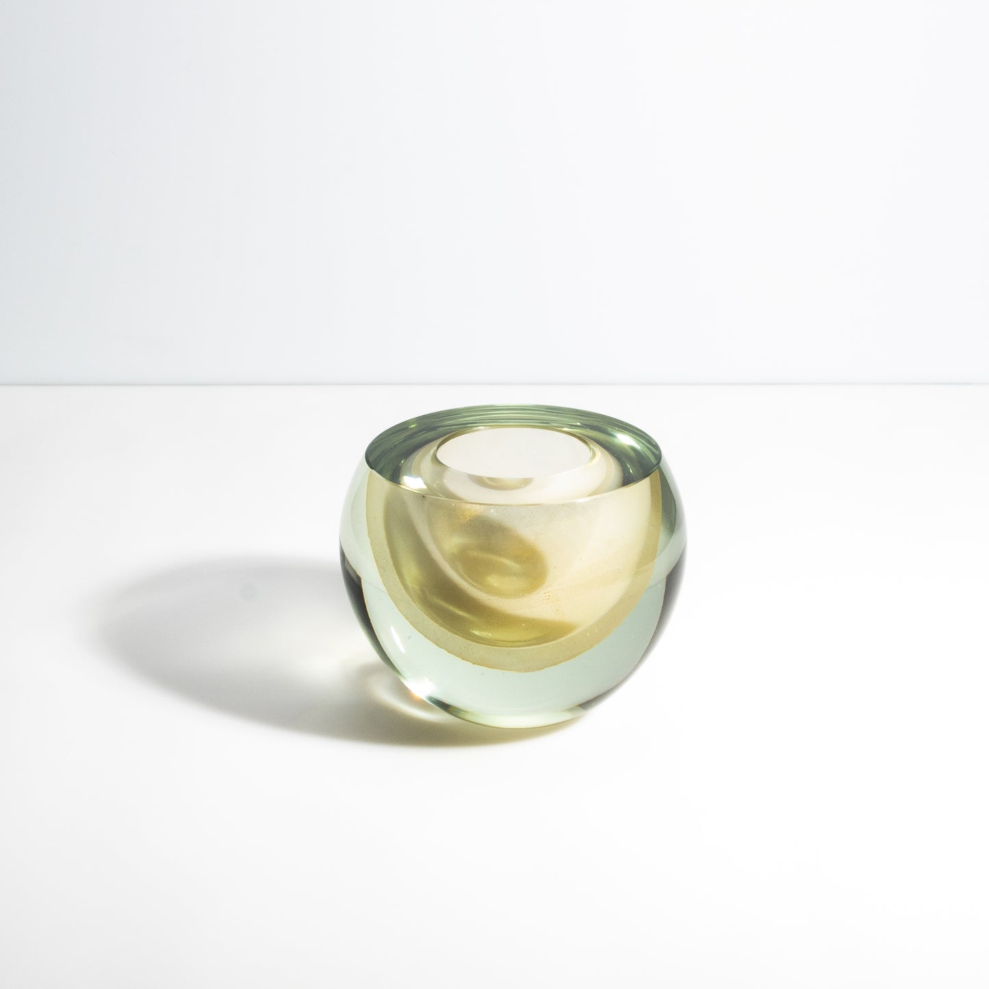 Murano Vase Sphere in Gold