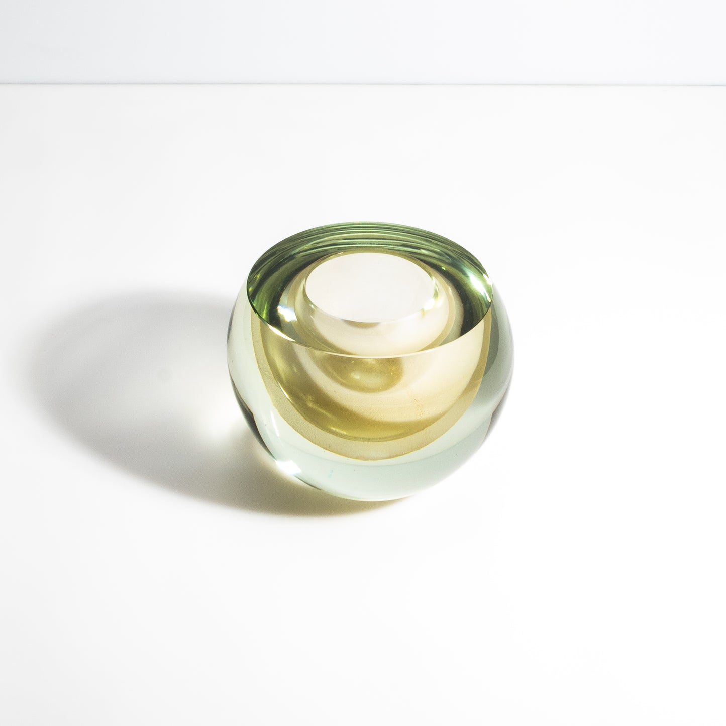 Murano Vase Sphere in Gold