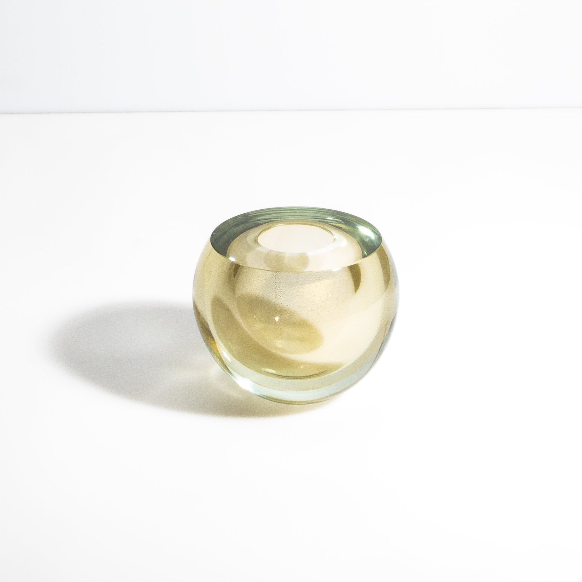 Murano Vase Sphere in Gold