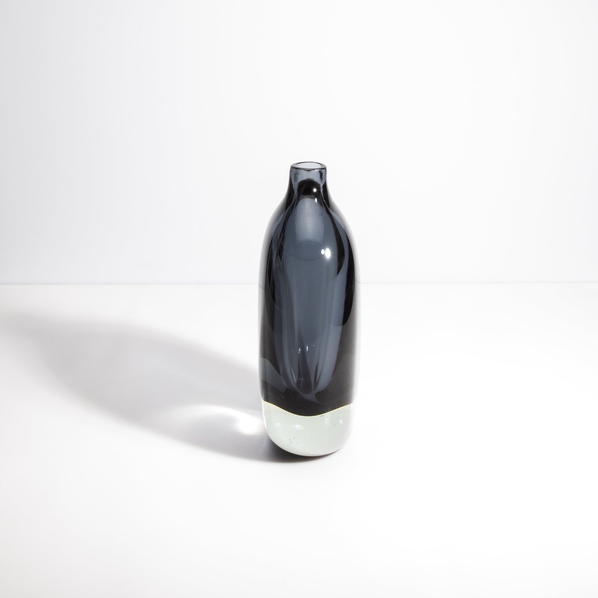 Murano Sommerso Vase in Grey/Clear
