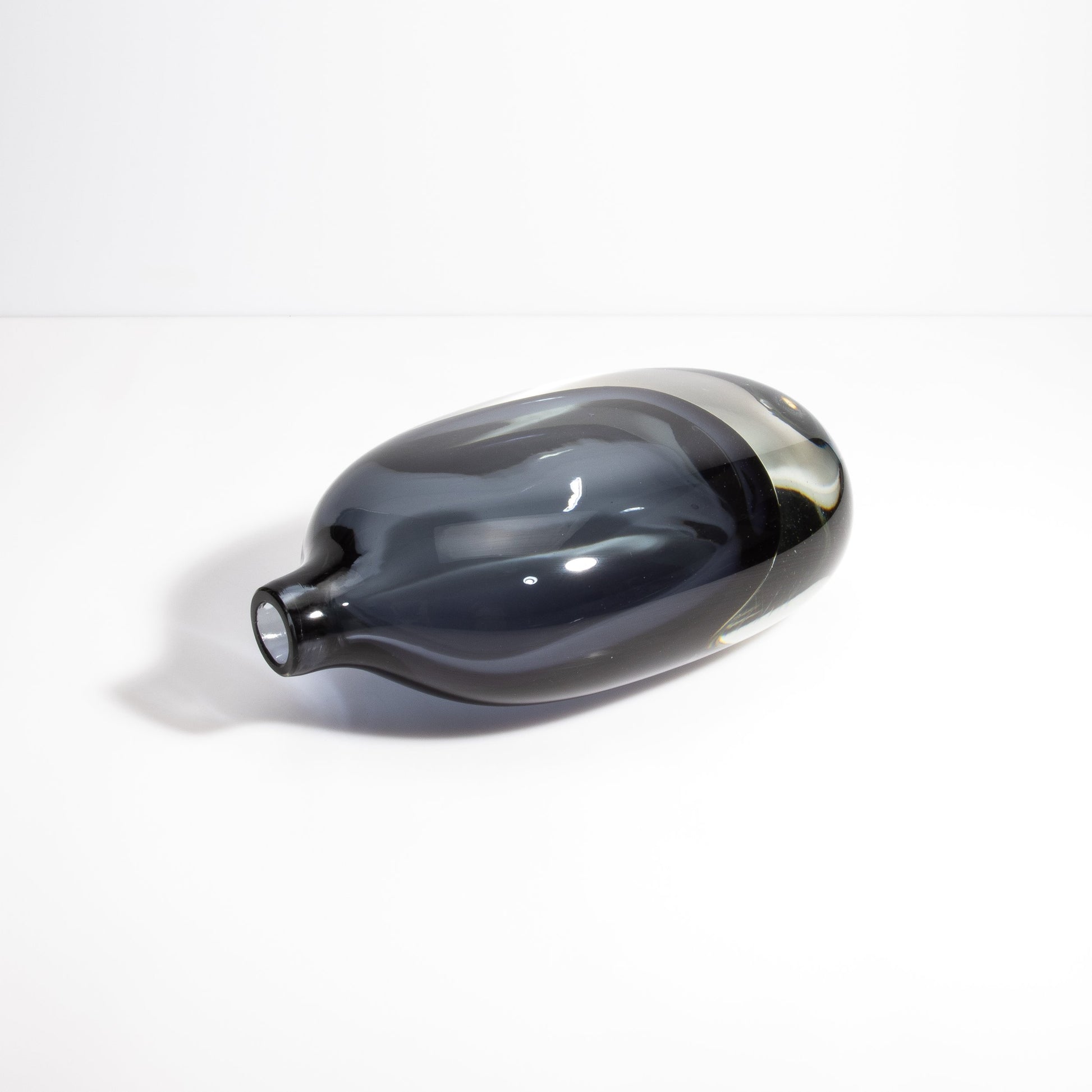 Murano Sommerso Vase in Grey/Clear