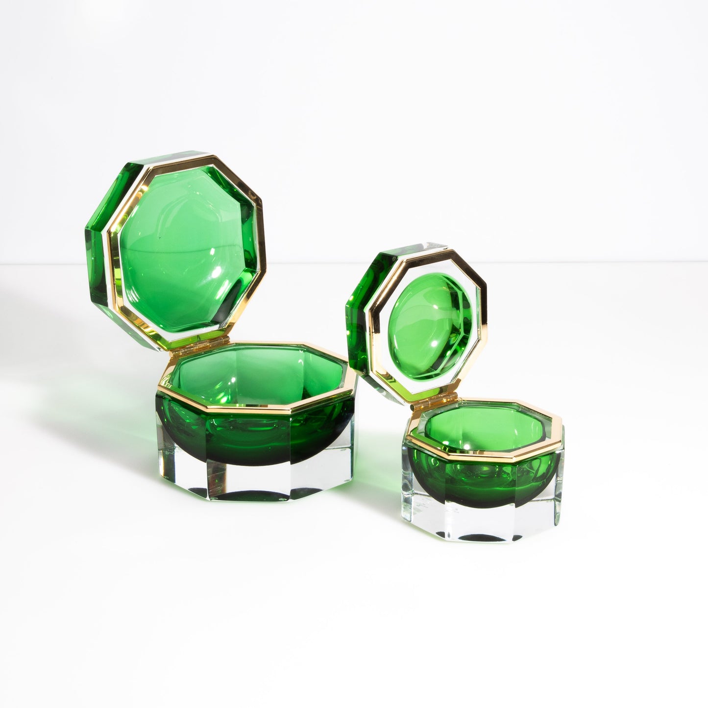 Murano Box Octagonal with Brass Fittings in Emerald Green