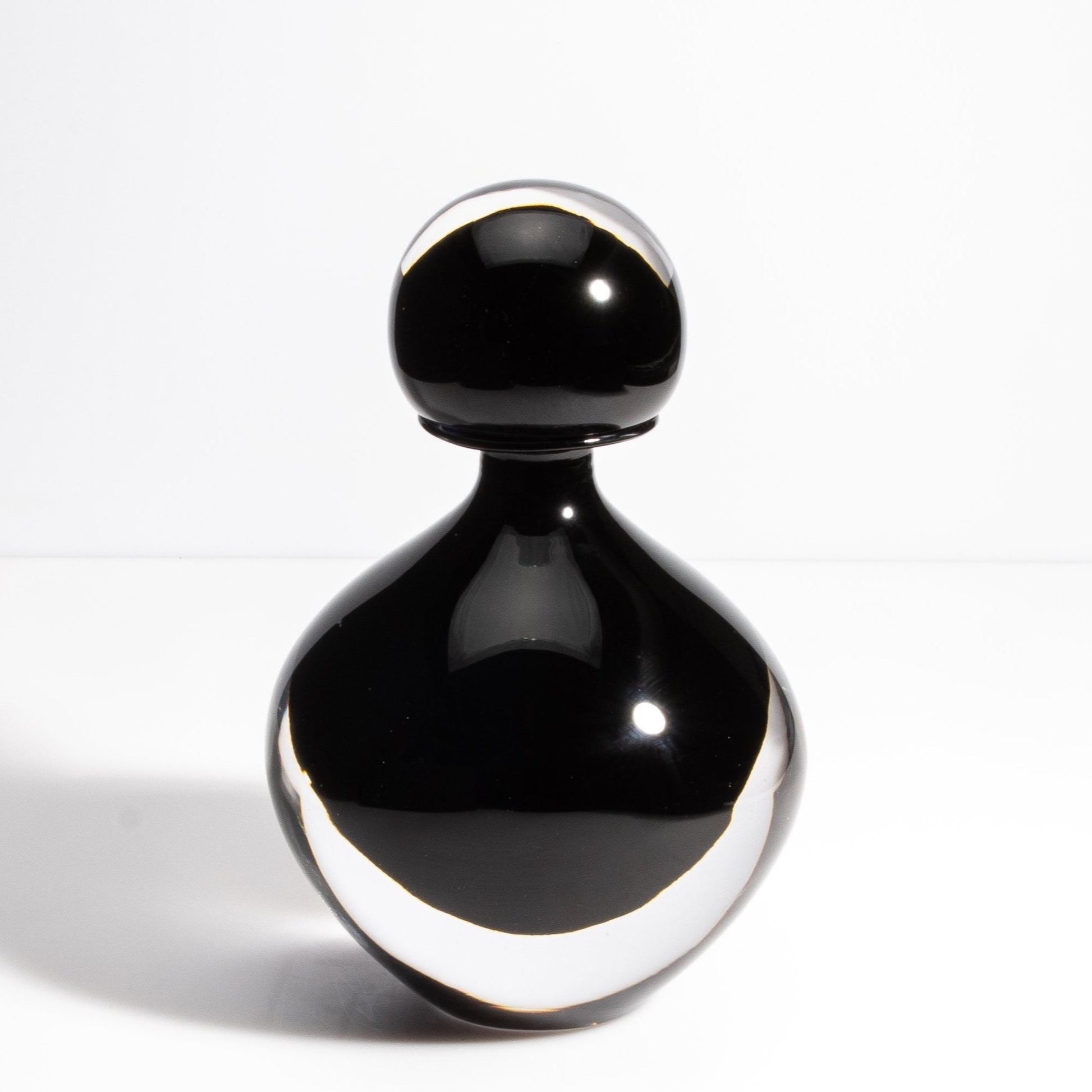 Murano Bottle Onyx Black L