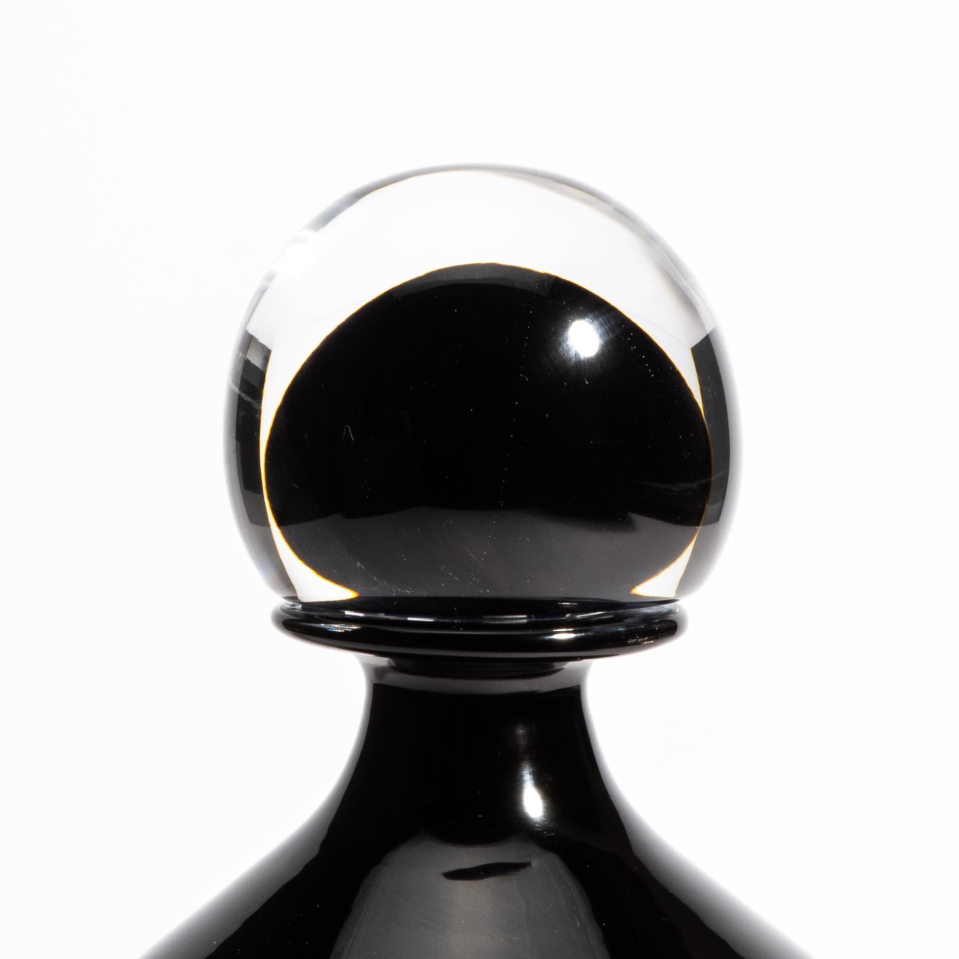 Murano Bottle Onyx Black M