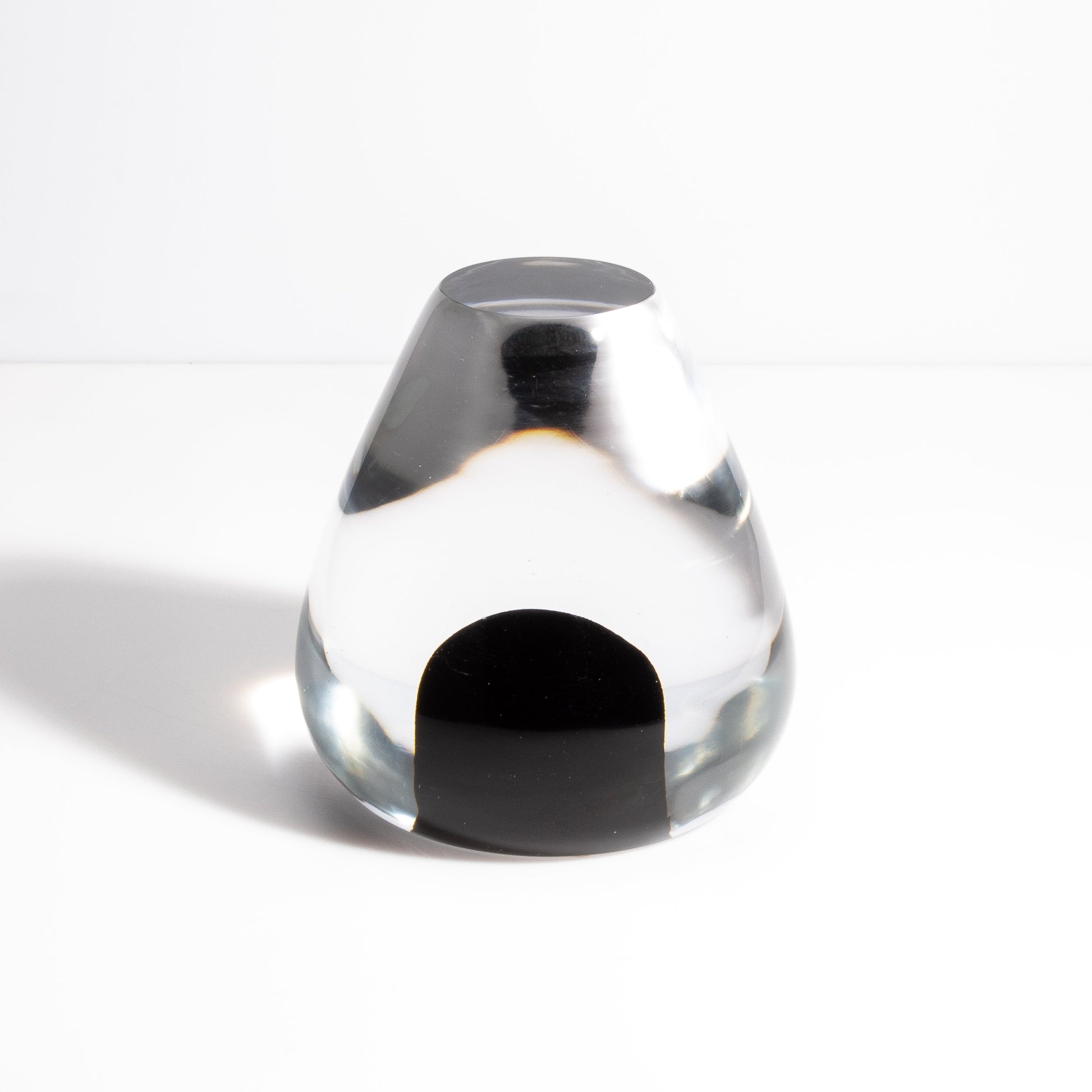 Murano Sculpture in Crystal Clear with the Black Detail