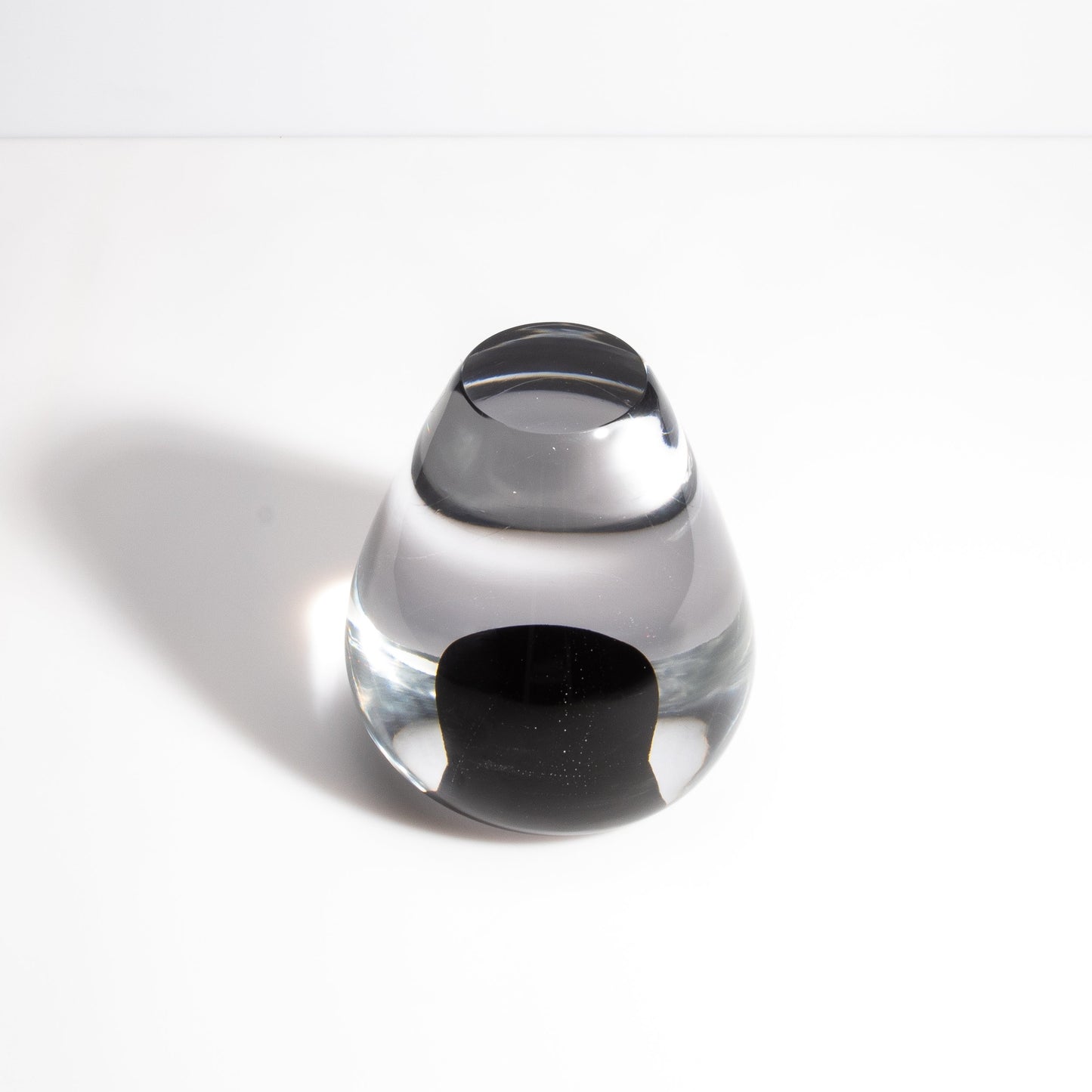 Murano Sculpture in Crystal Clear with the Black Detail