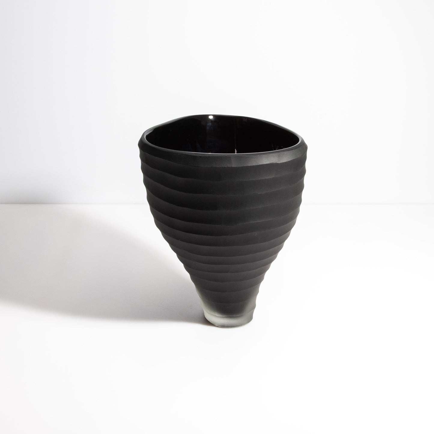 Murano Pedrera Vase in Black
