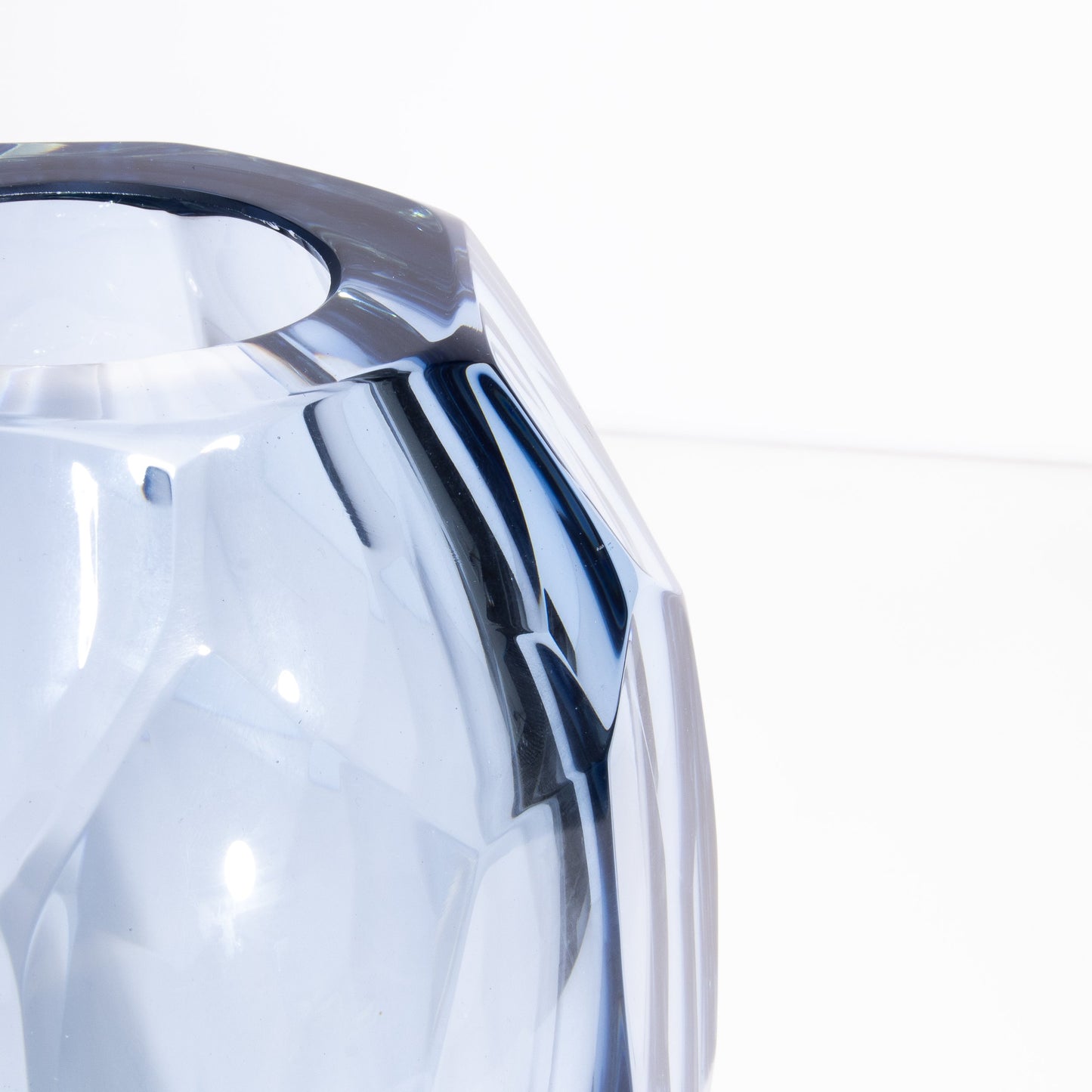 Set of 3 Murano Faceted Barrel Vases in Aquamarine