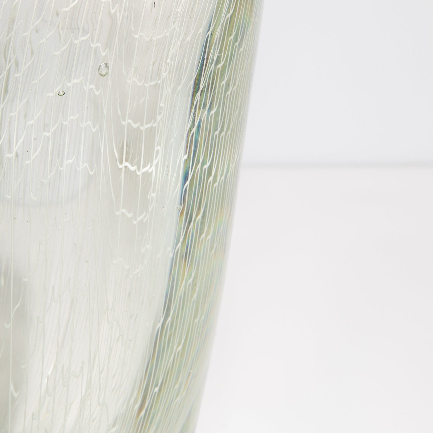 Murano Vase with Micro Threads in Clear