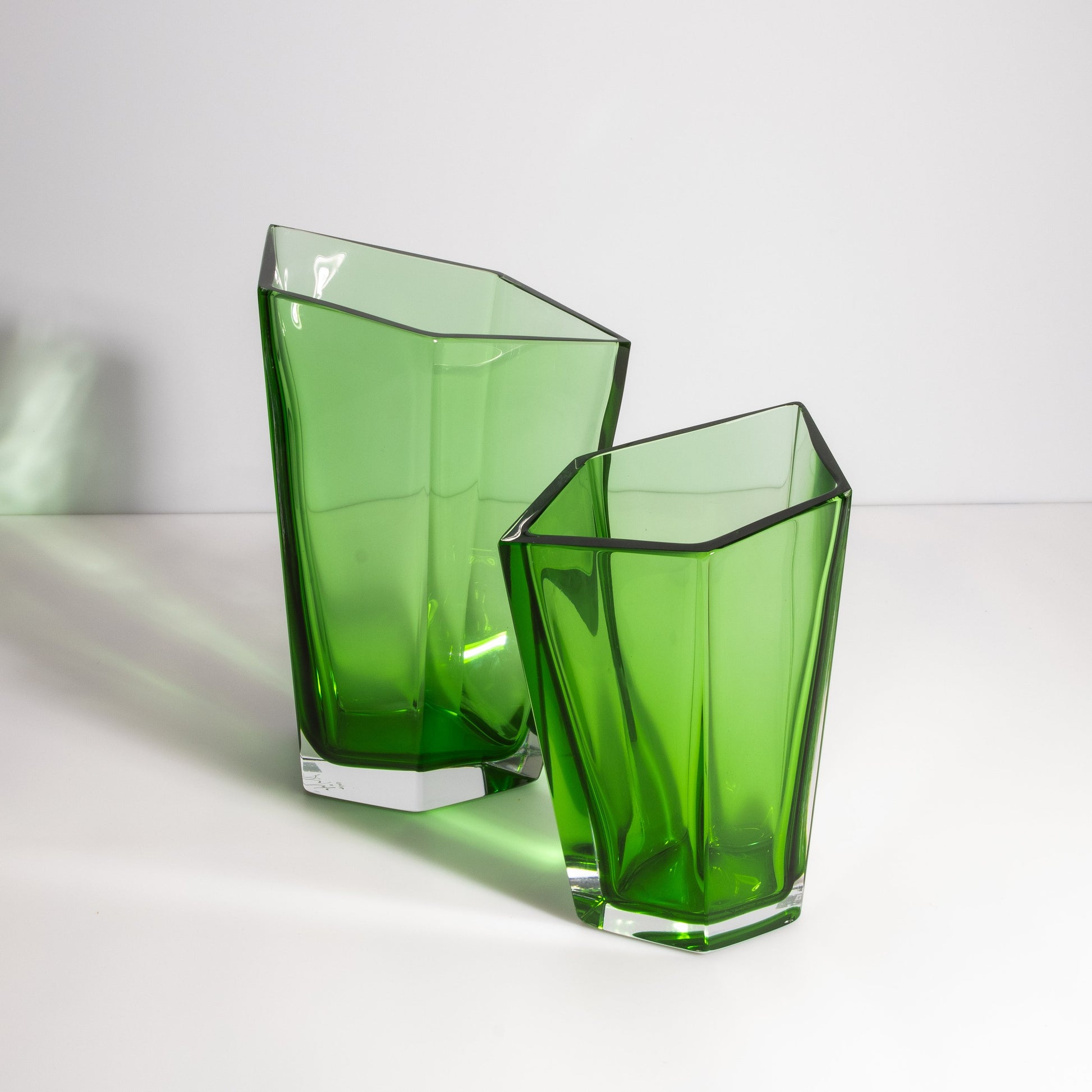 Murano Penta Vase in Emerald Green