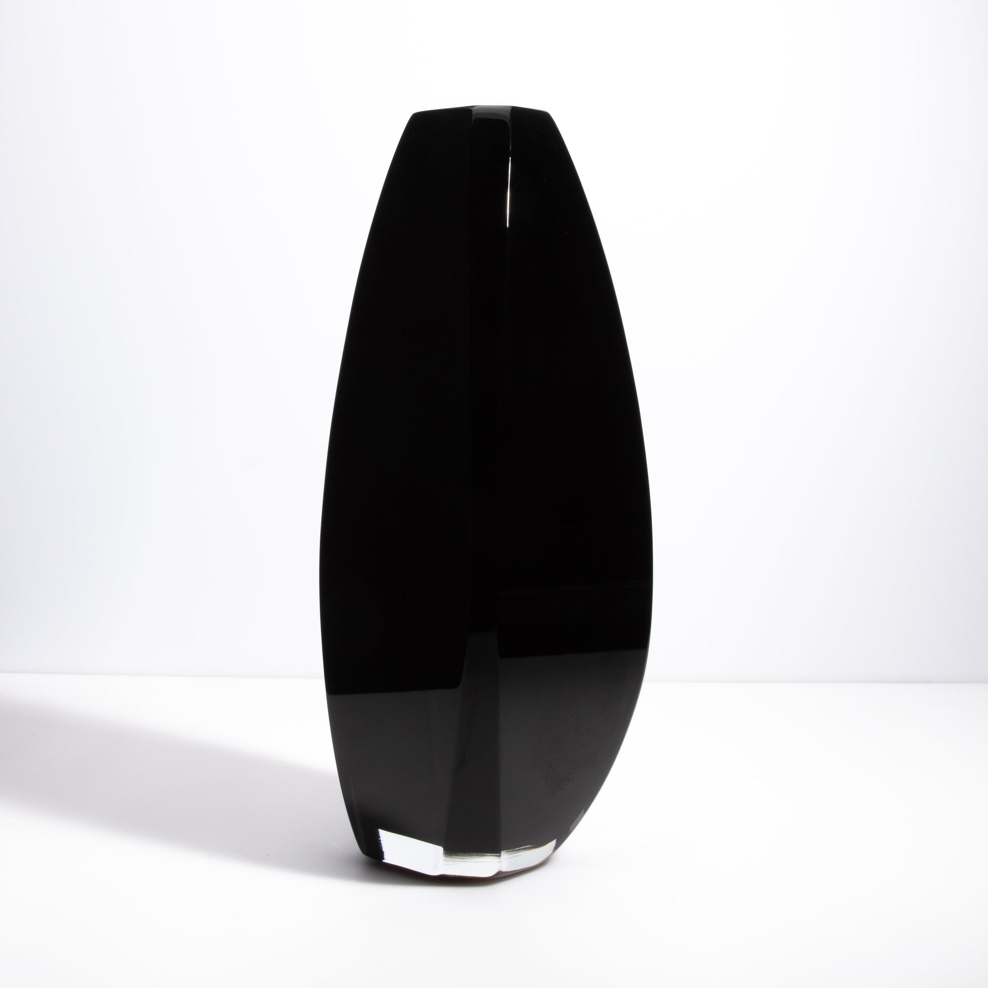 Murano Vela Vase Tall in Onyx Black