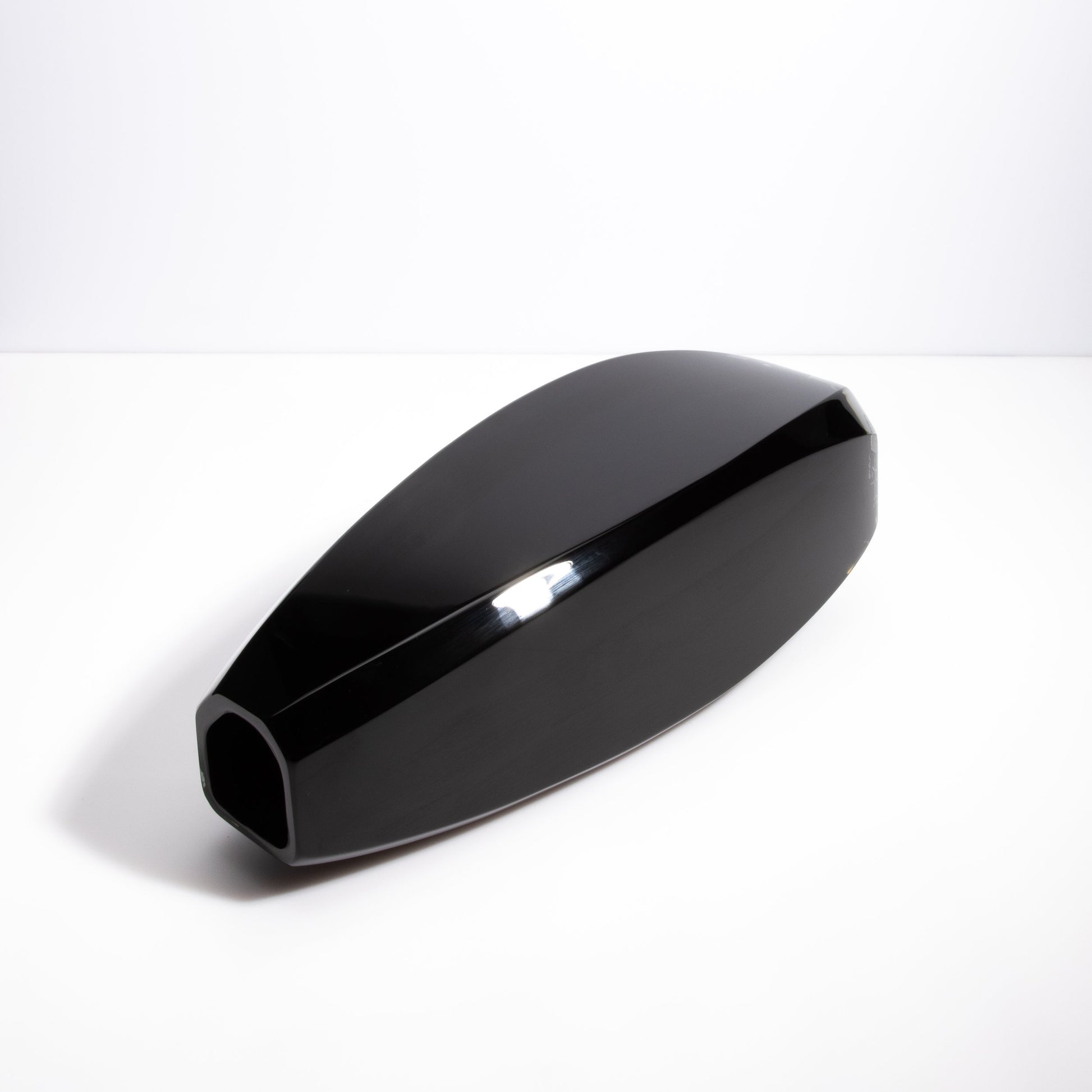 Murano Vela Vase Tall in Onyx Black