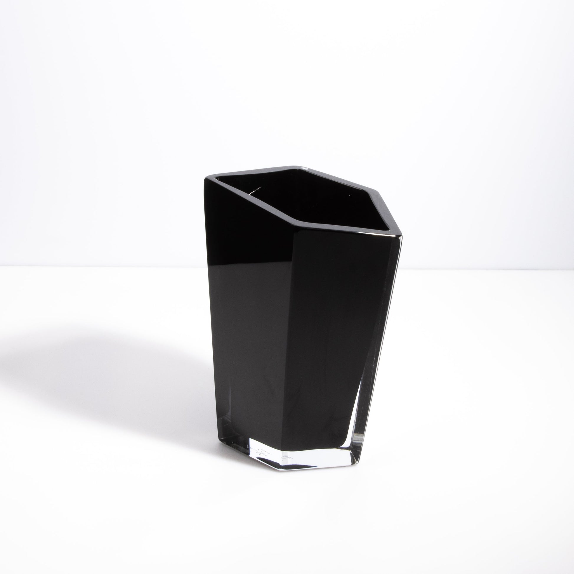 Murano Penta Vase in Onyx Black