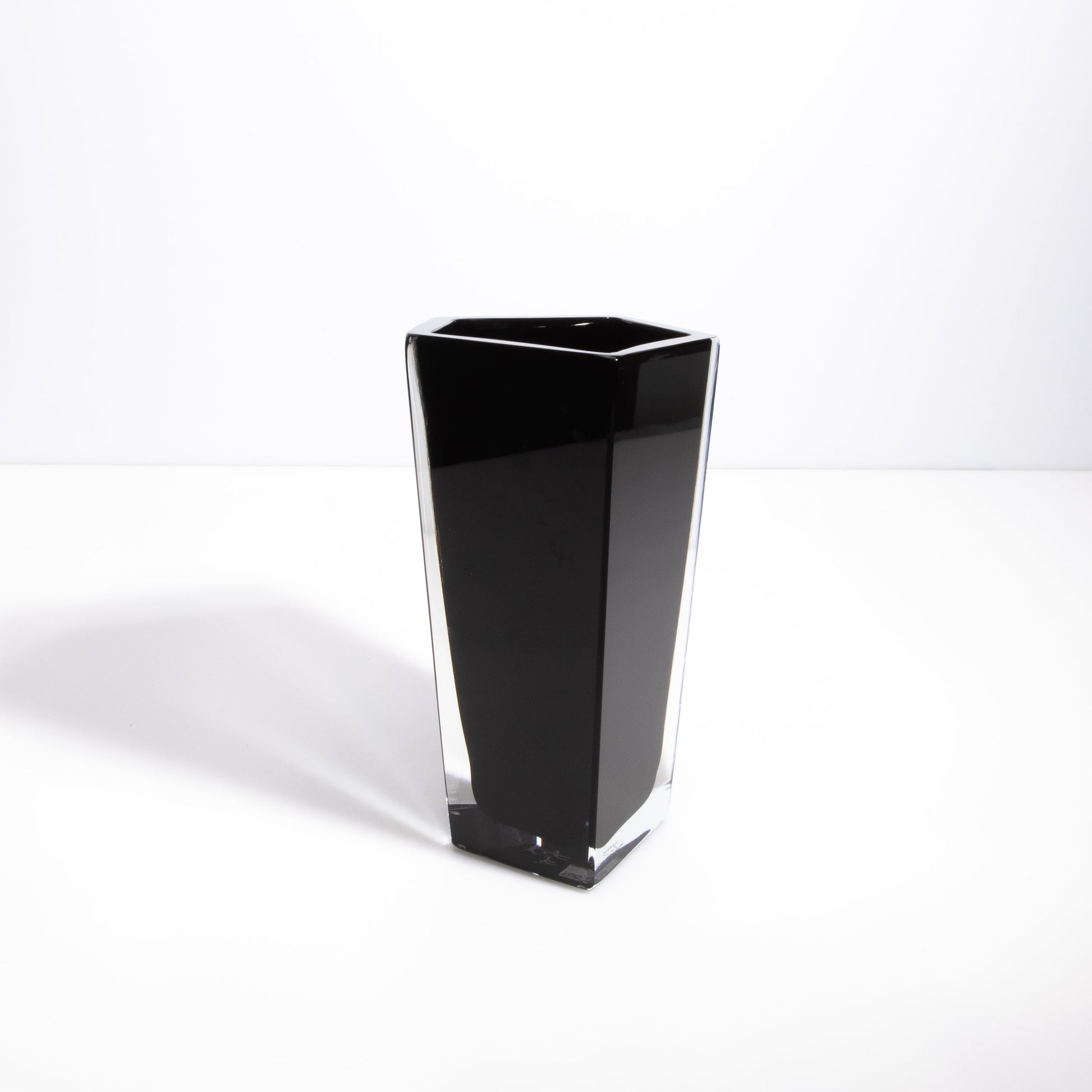 Murano Penta Vase in Onyx Black