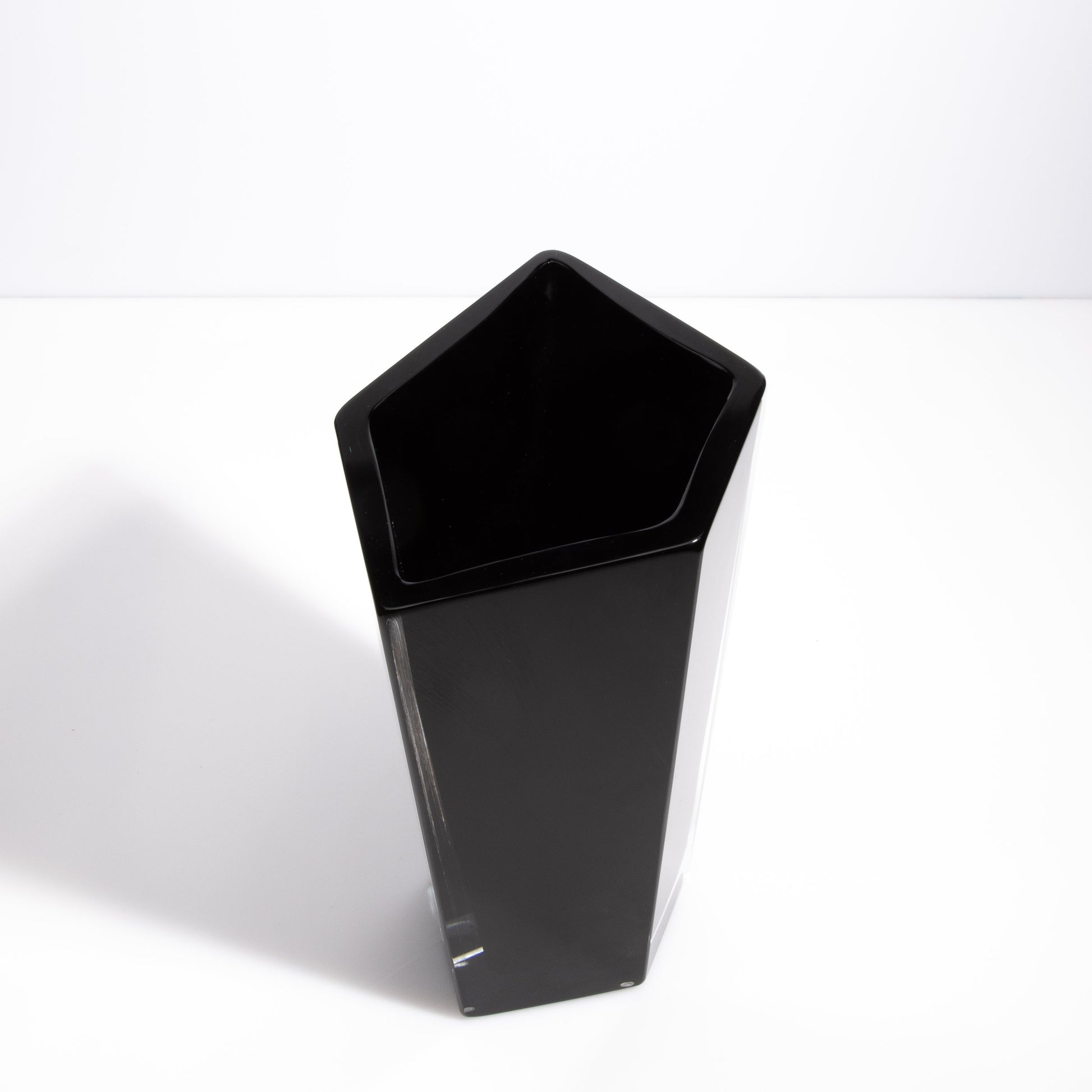 Murano Penta Vase in Onyx Black