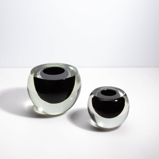 Murano Vase Sphere in Clear with Onyx Black