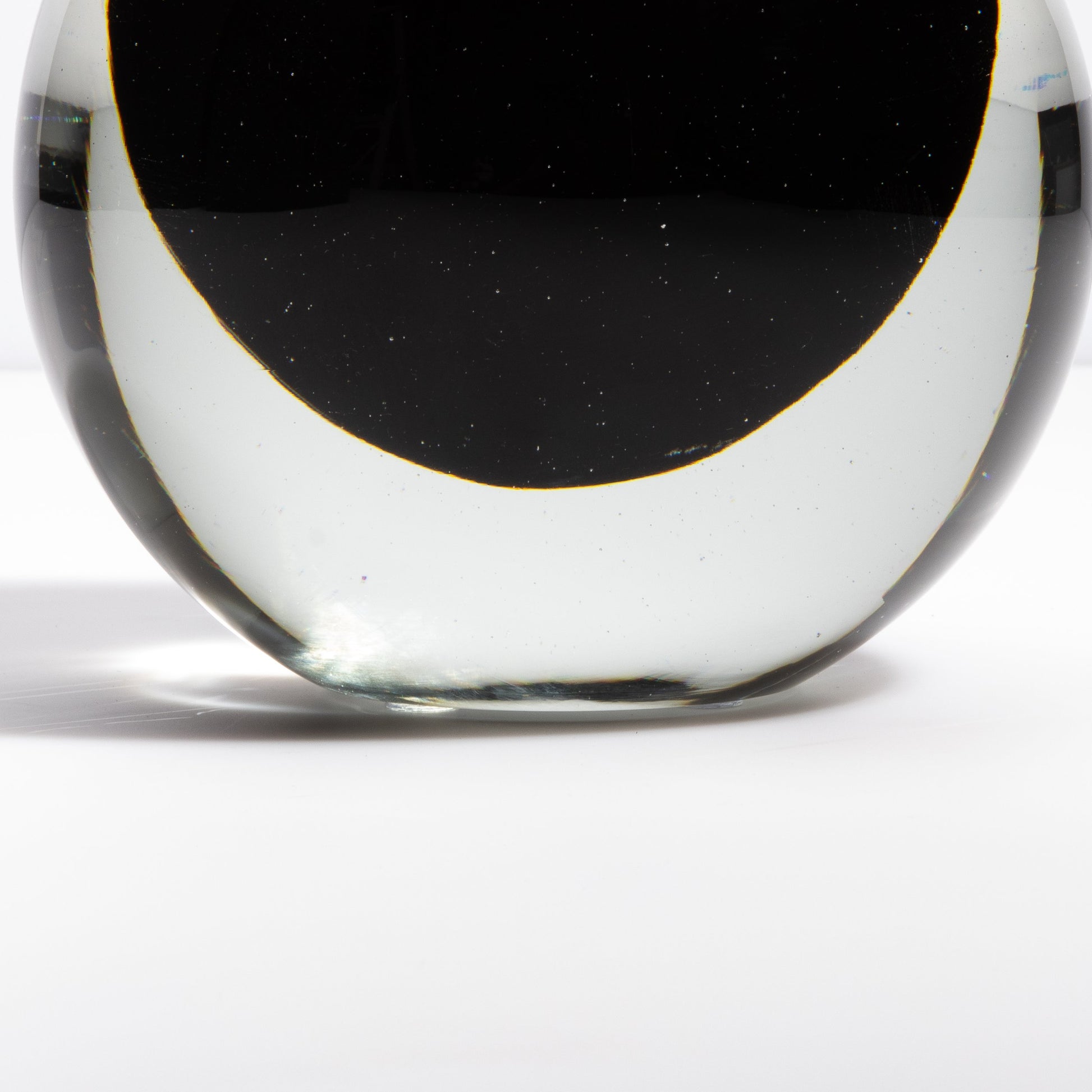Murano Vase Sphere in Clear with Onyx Black